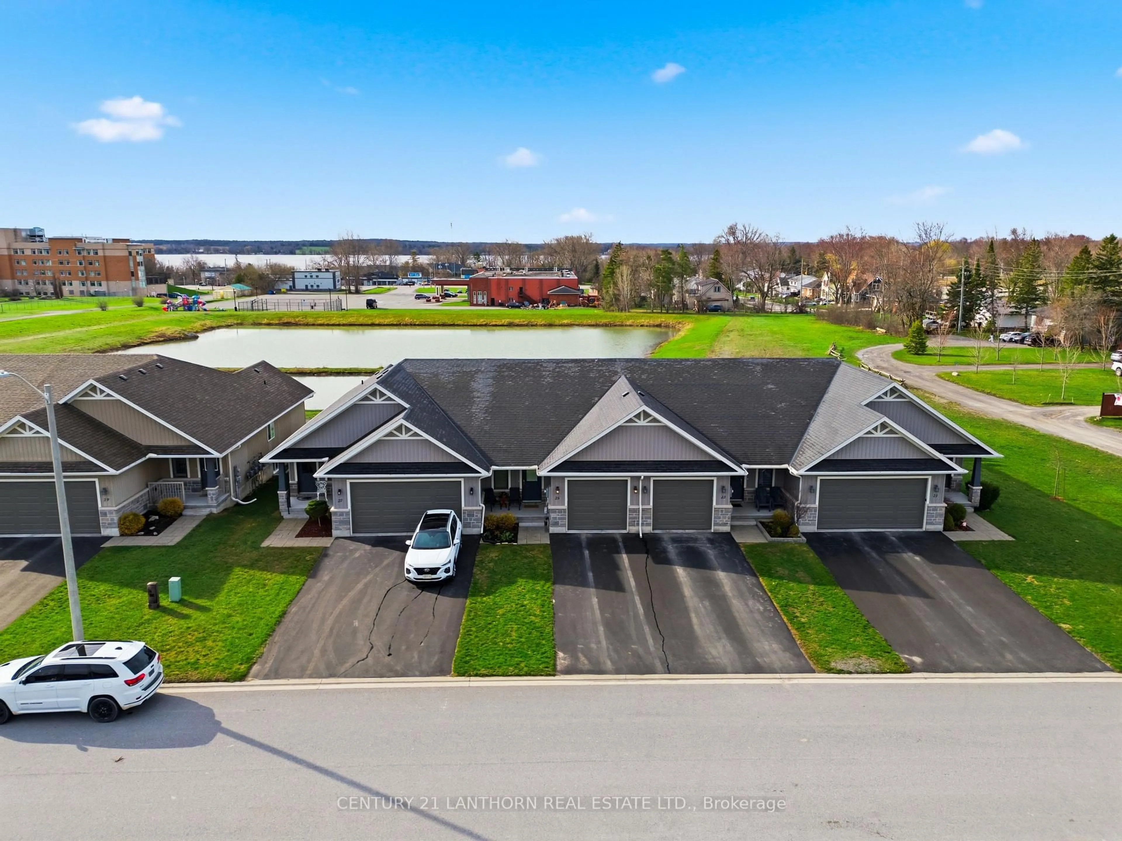 A pic from outside/outdoor area/front of a property/back of a property/a pic from drone, water/lake/river/ocean view for 25 Cobblestone St, Belleville Ontario K8P 0E3