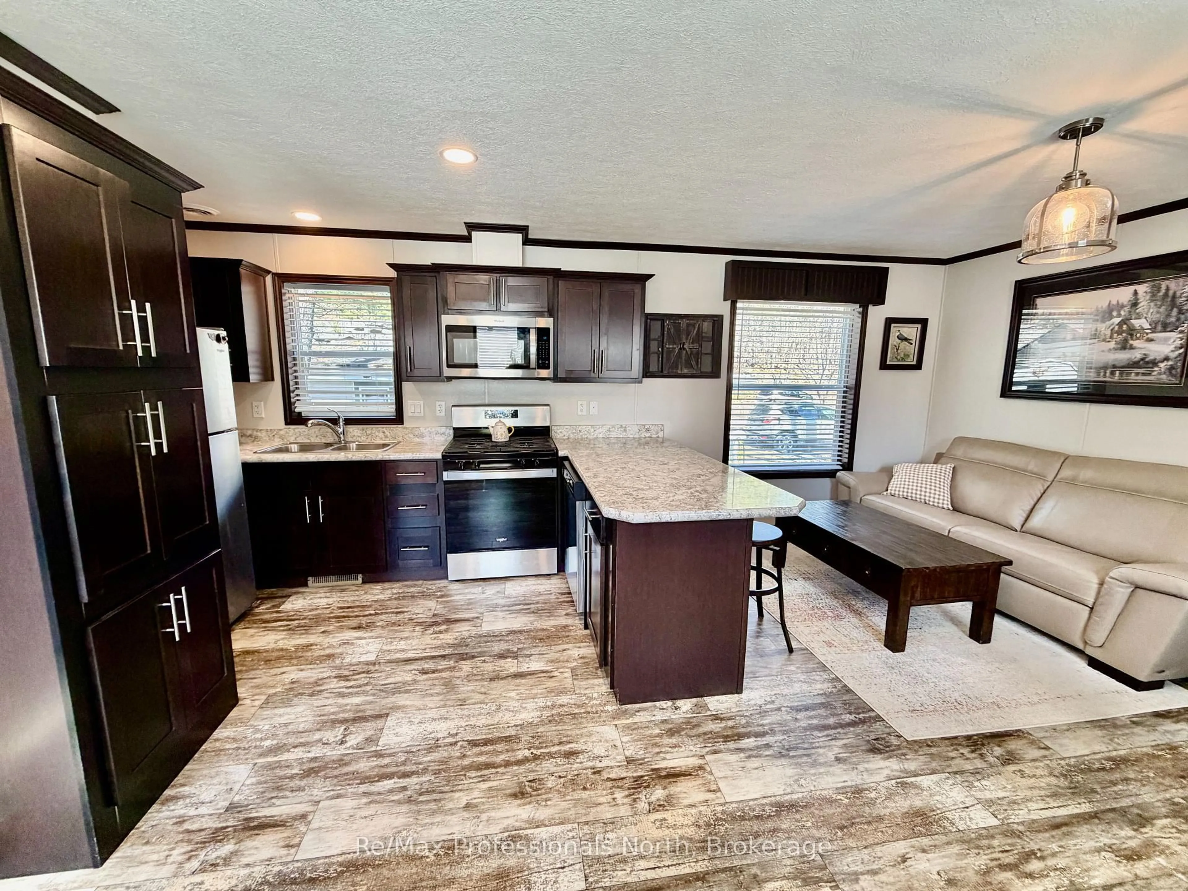 Open concept kitchen, unknown for 1007 RACOON Rd #27, Gravenhurst Ontario P1P 0C2