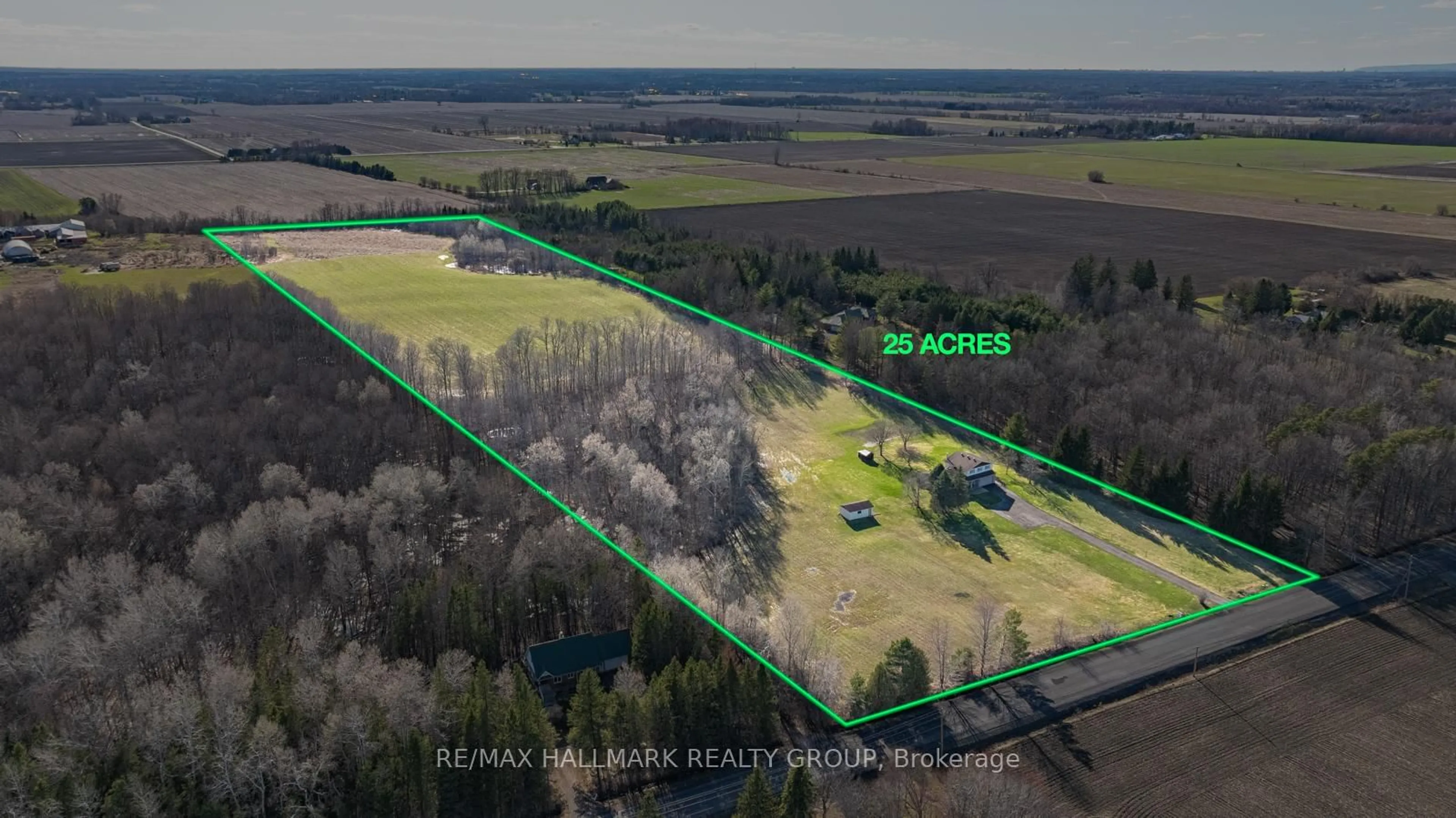 A pic from outside/outdoor area/front of a property/back of a property/a pic from drone, water/lake/river/ocean view for 1376 MacDonald Rd, Russell Ontario K4R 0K1