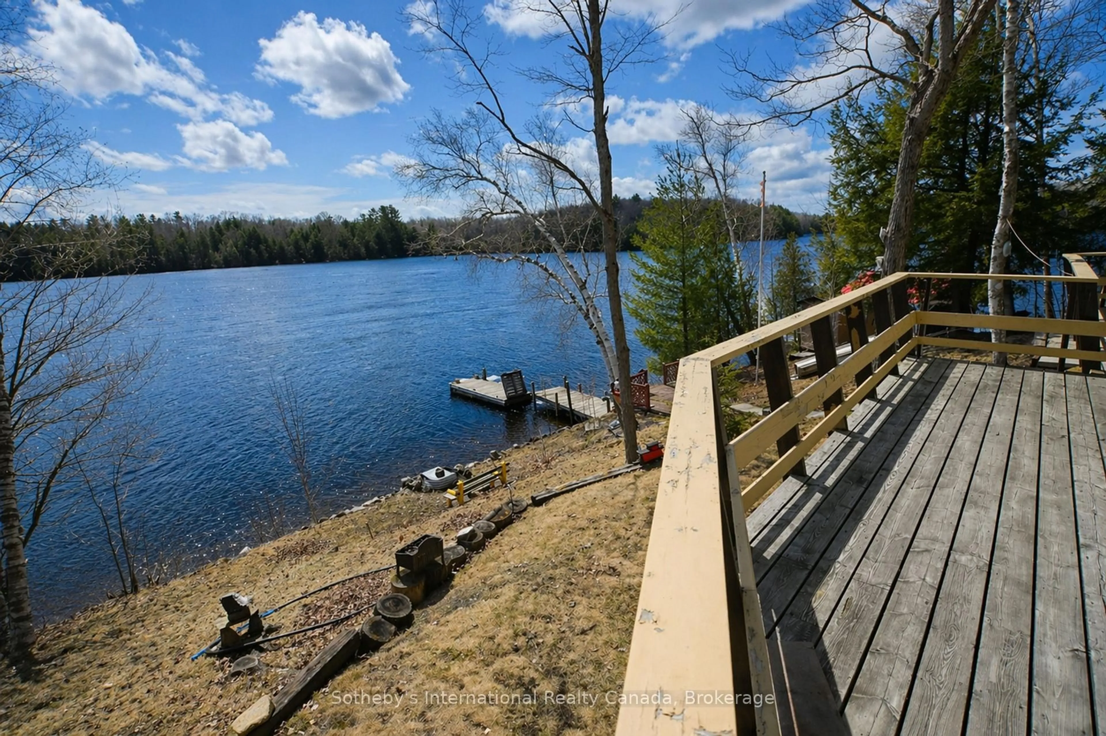 Patio, water/lake/river/ocean view for 41 Deerfield Rd, McKellar Ontario P0G 1C0
