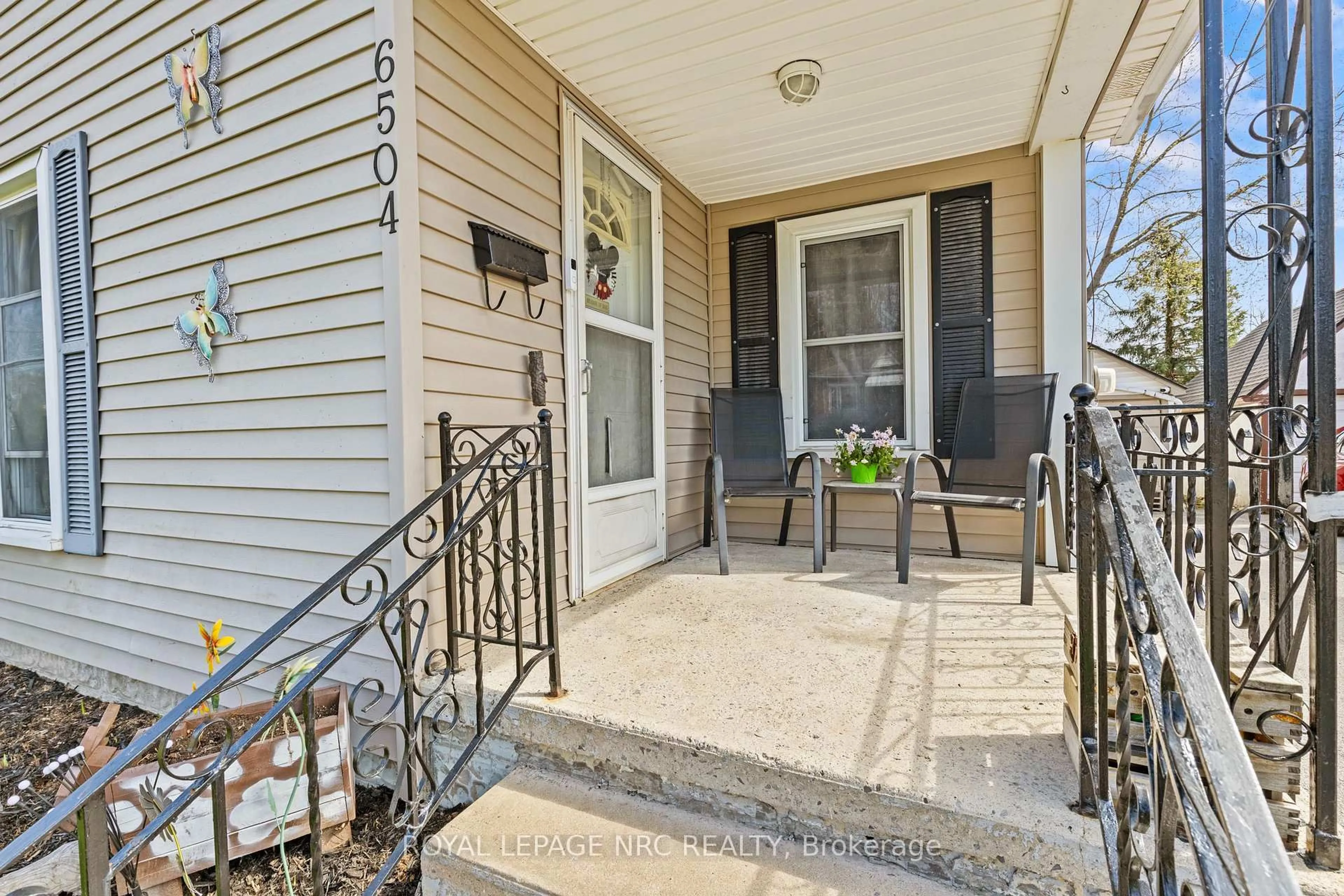 Unknown for 6504 Monroe St, Niagara Falls Ontario L2G 2G8