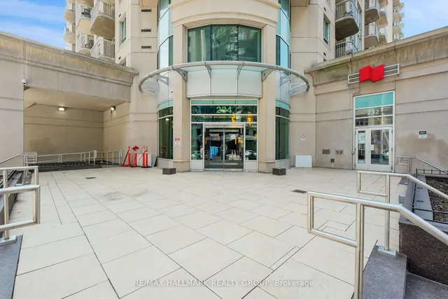 234 Rideau St #2404, Ottawa 4