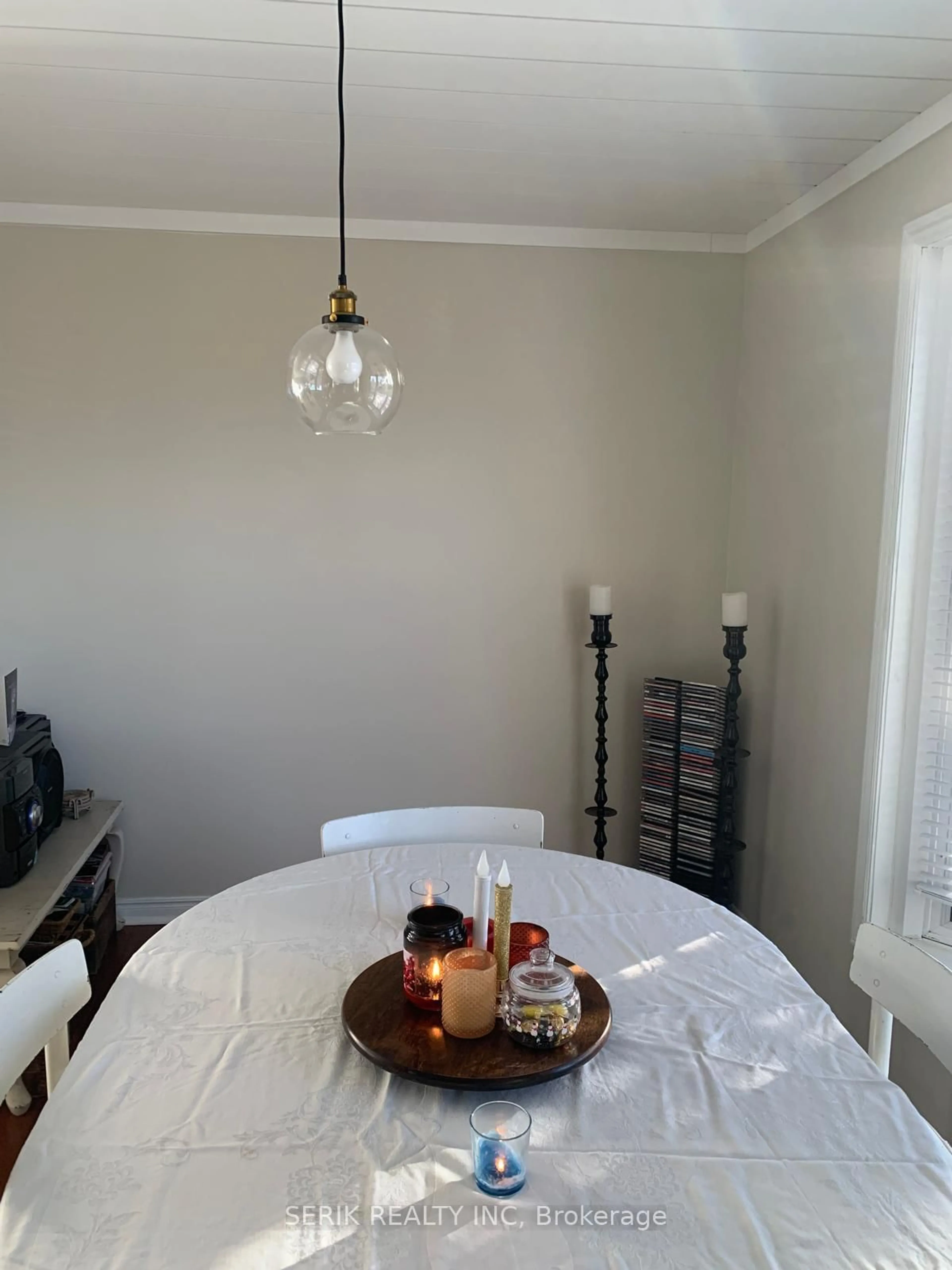 Dining room, unknown for 22 CLIFF Ave, Huntsville Ontario P1H 1G1