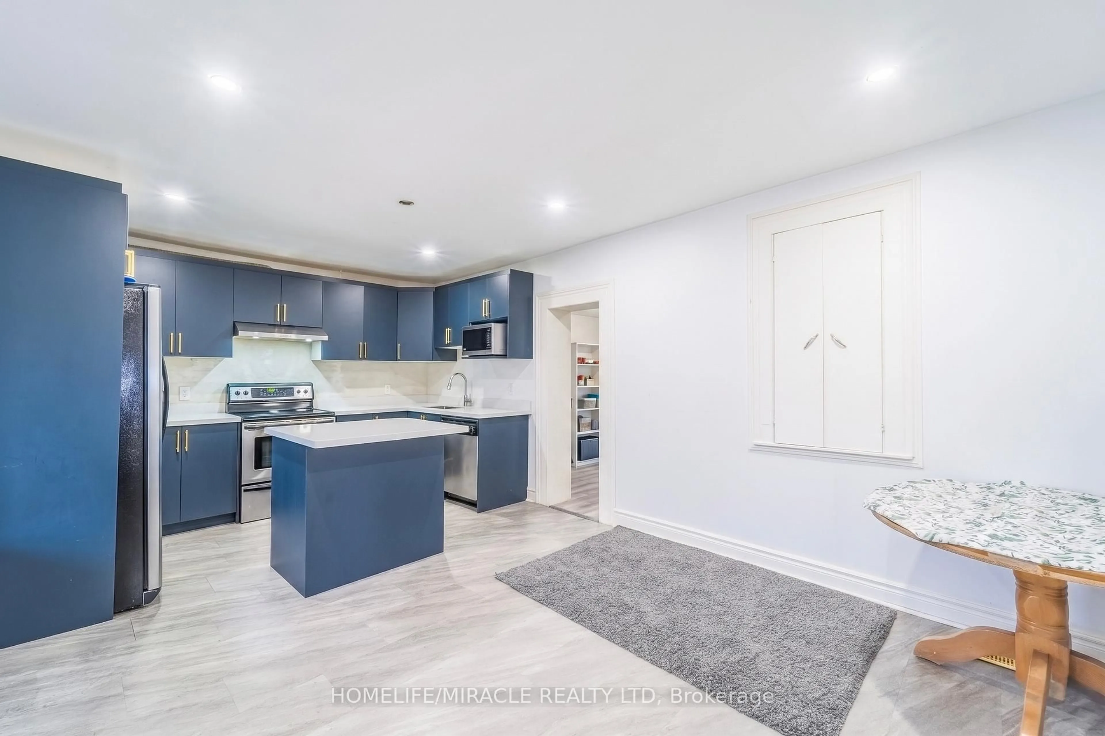 Open concept kitchen, unknown for 7964 Wellington County 109 Rd, Wellington North Ontario N0G 1A0