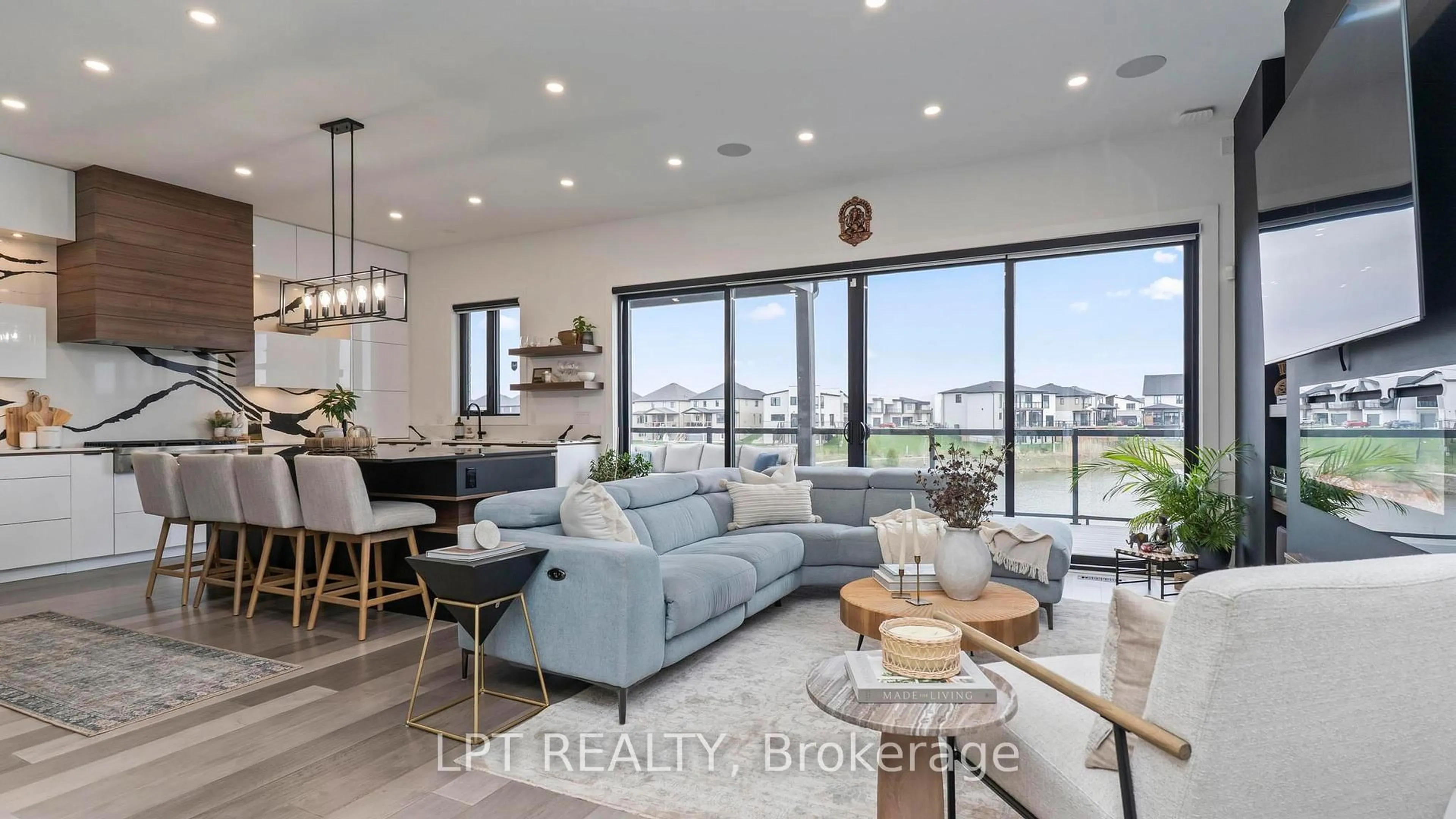 Living room with furniture, unknown for 2206 Tokala Tr, London North Ontario N6G 0V8