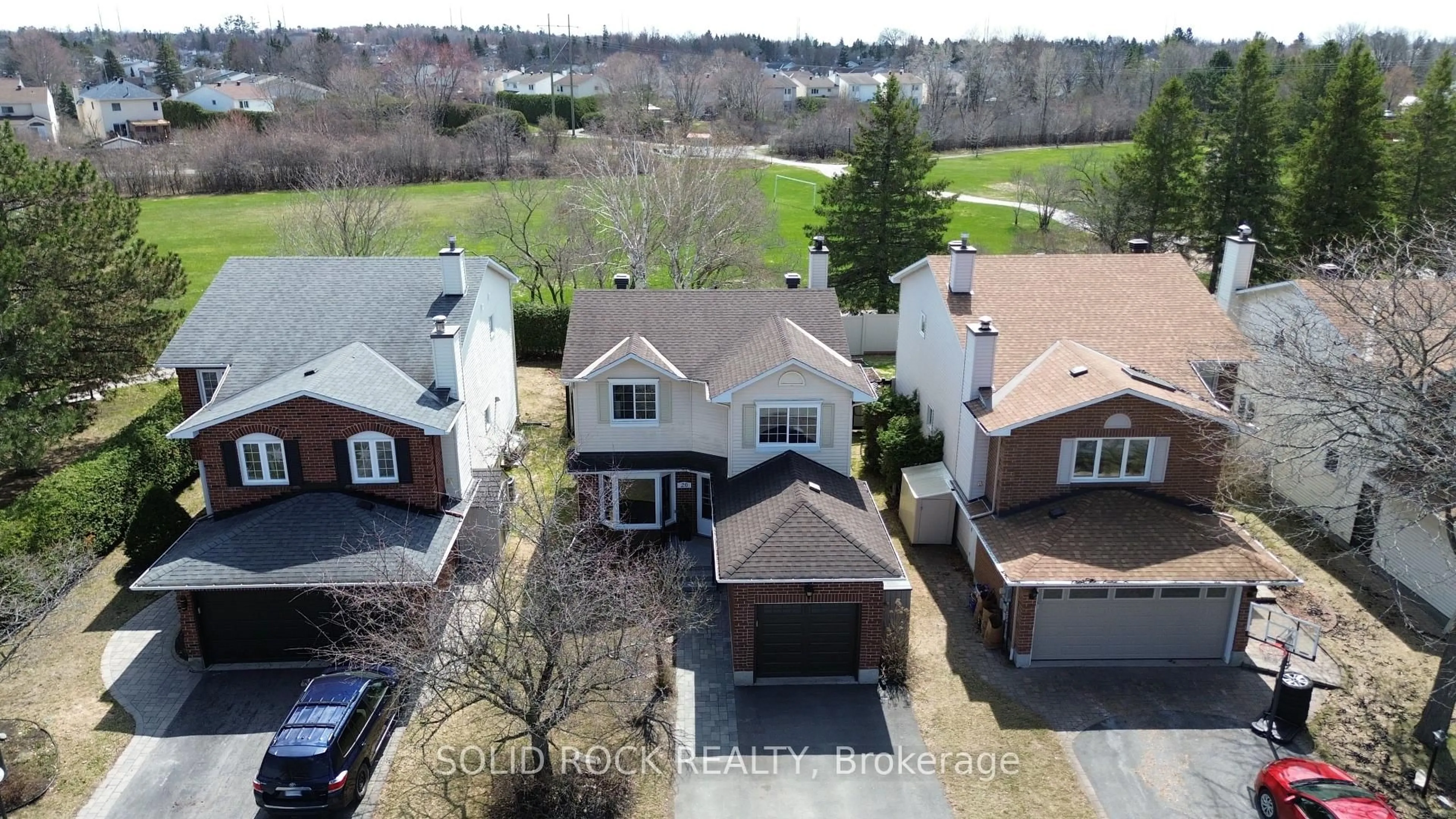 A pic from outside/outdoor area/front of a property/back of a property/a pic from drone, street for 20 Shetland Way, Kanata Ontario K2M 1R9