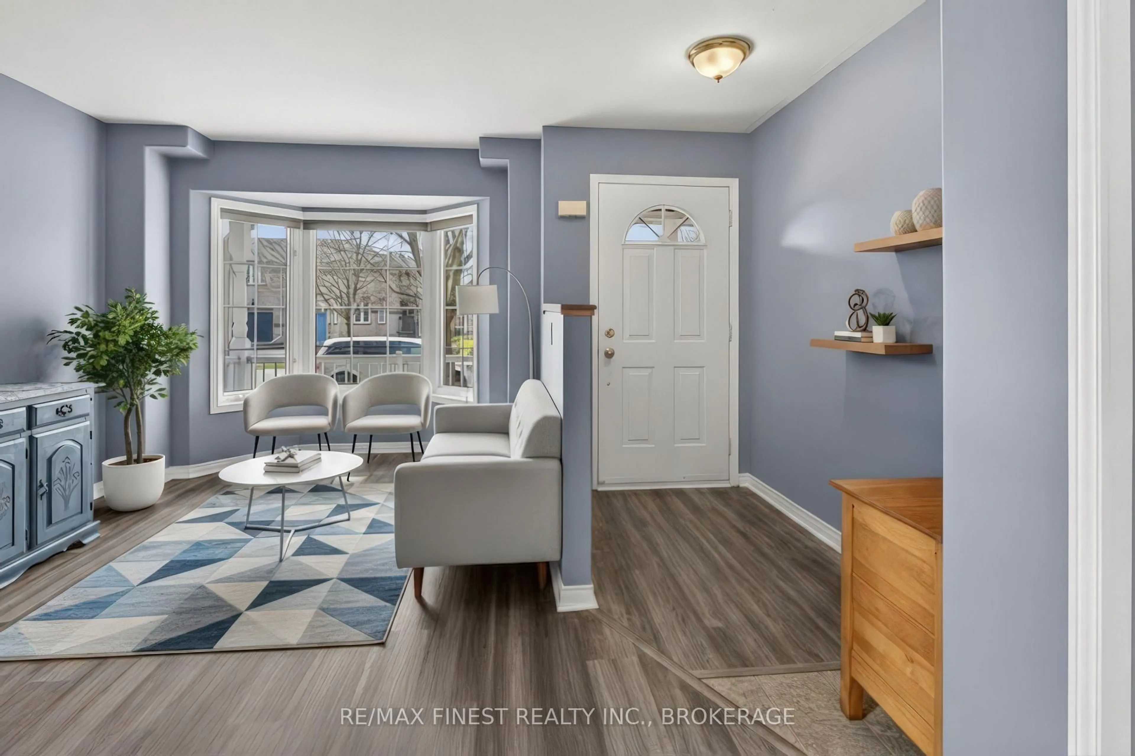 Indoor entryway for 430 Fieldstone Dr, Kingston Ontario K7K 7E2