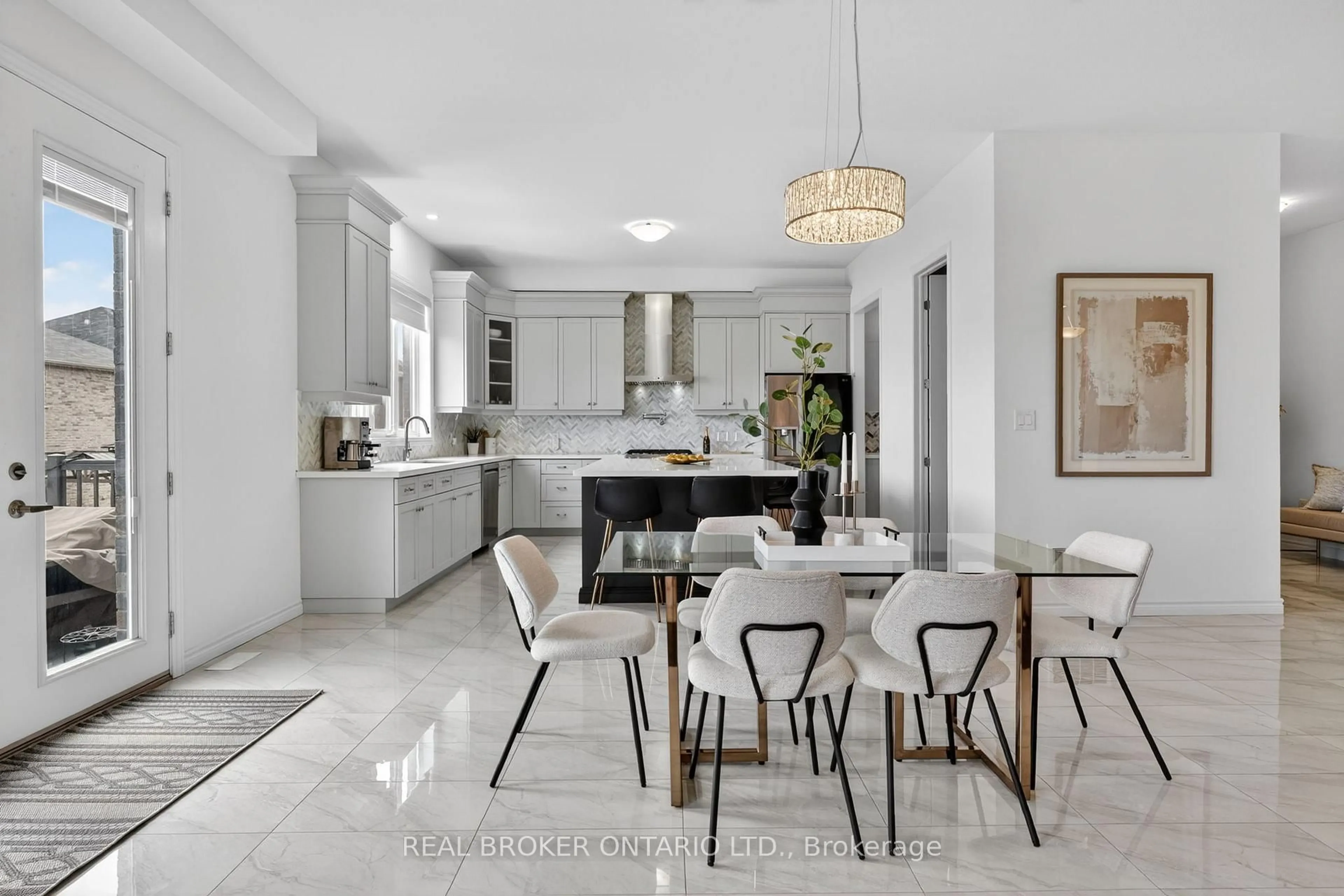 Contemporary kitchen, ceramic/tile floor for 4057 Highland Park Dr, Lincoln Ontario L3J 0S9