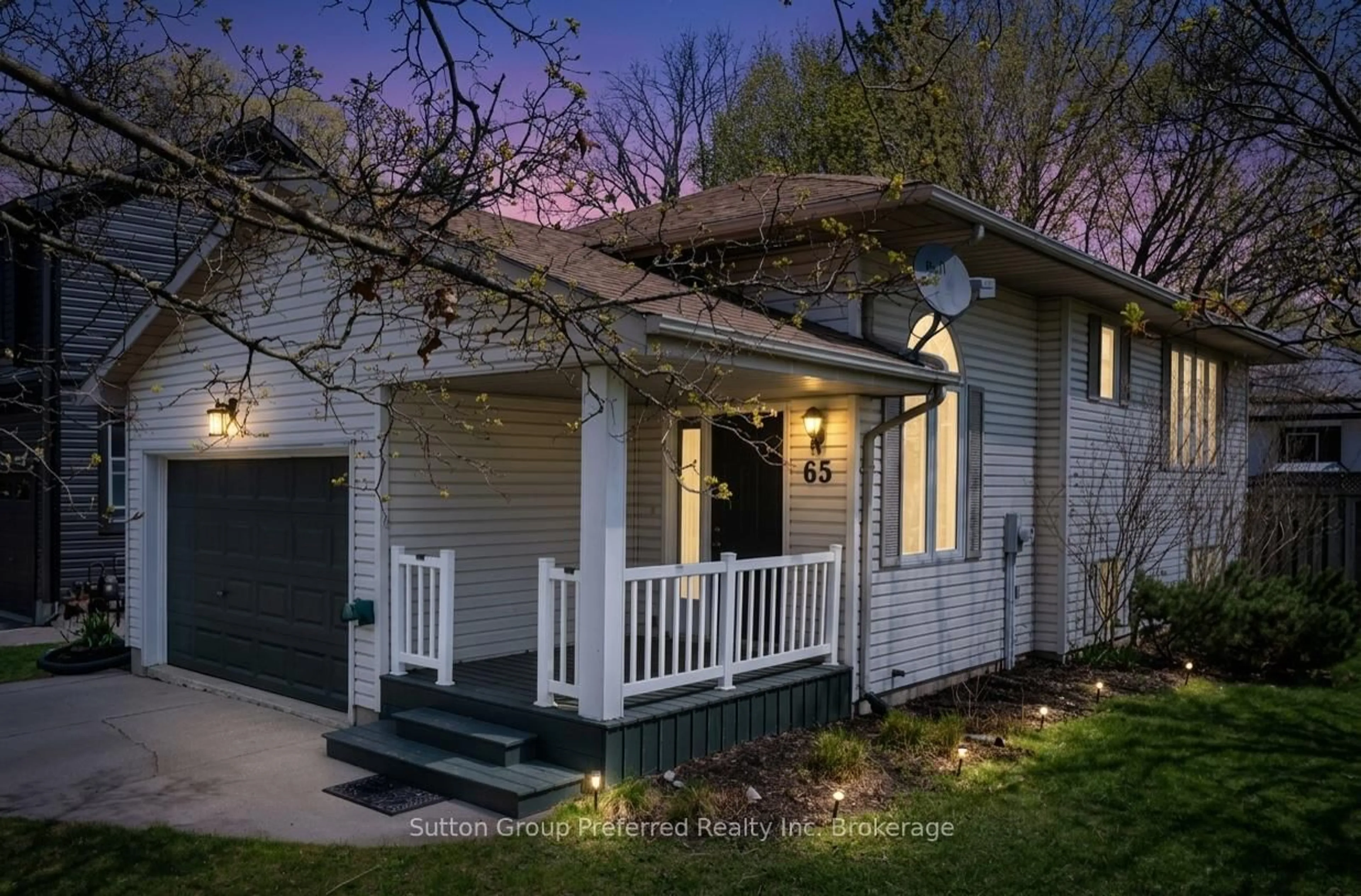 Home with vinyl exterior material, street for 65 Hincks St, Woodstock Ontario N4S 3W8