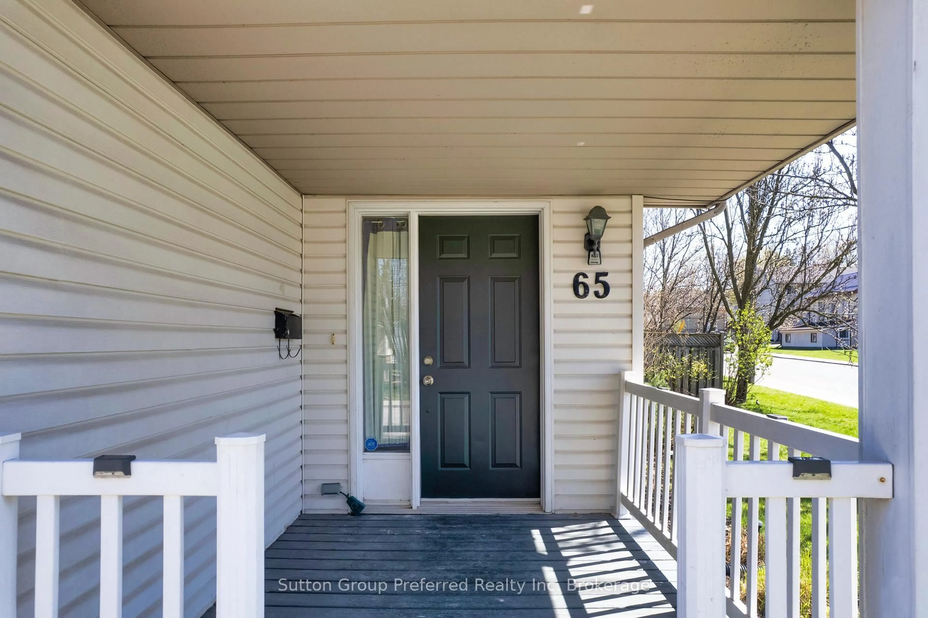 Unknown for 65 Hincks St, Woodstock Ontario N4S 3W8