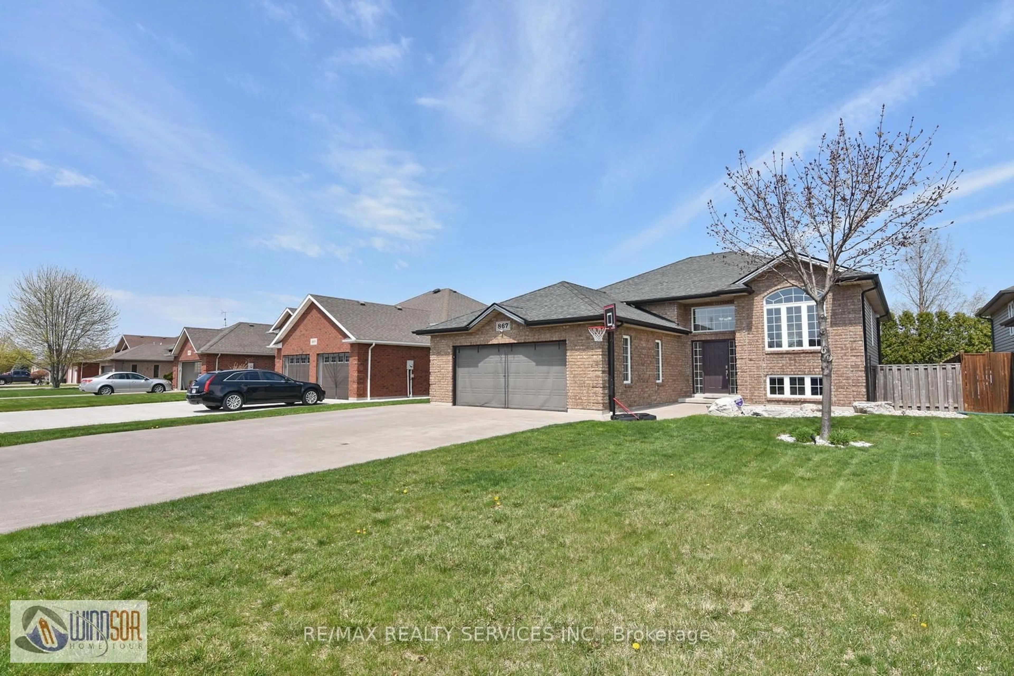 Home with brick exterior material, street for 867 Westwood Dr, Lakeshore Ontario N0R 1A0