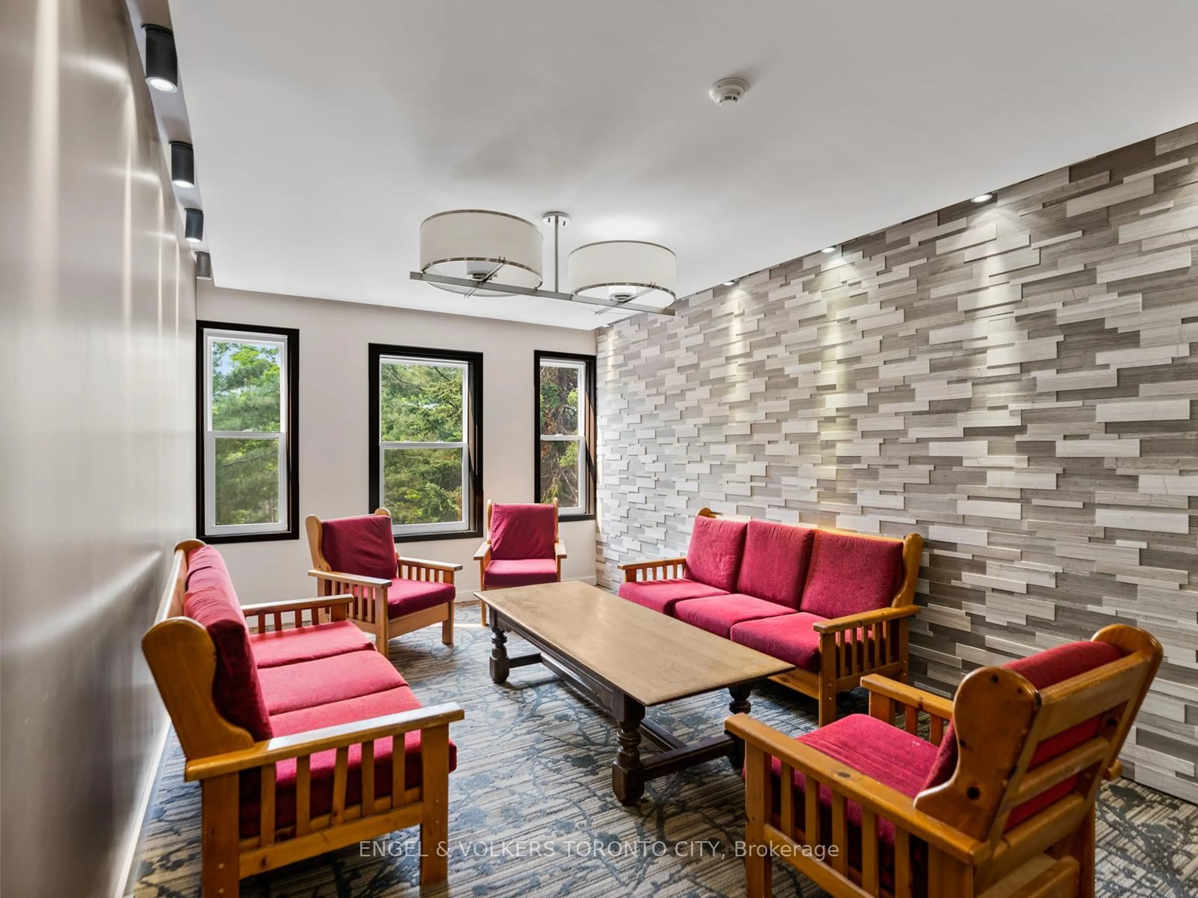 Lobby for 12 Bigwin Island #117, Lake of Bays Ontario P0B 1A0