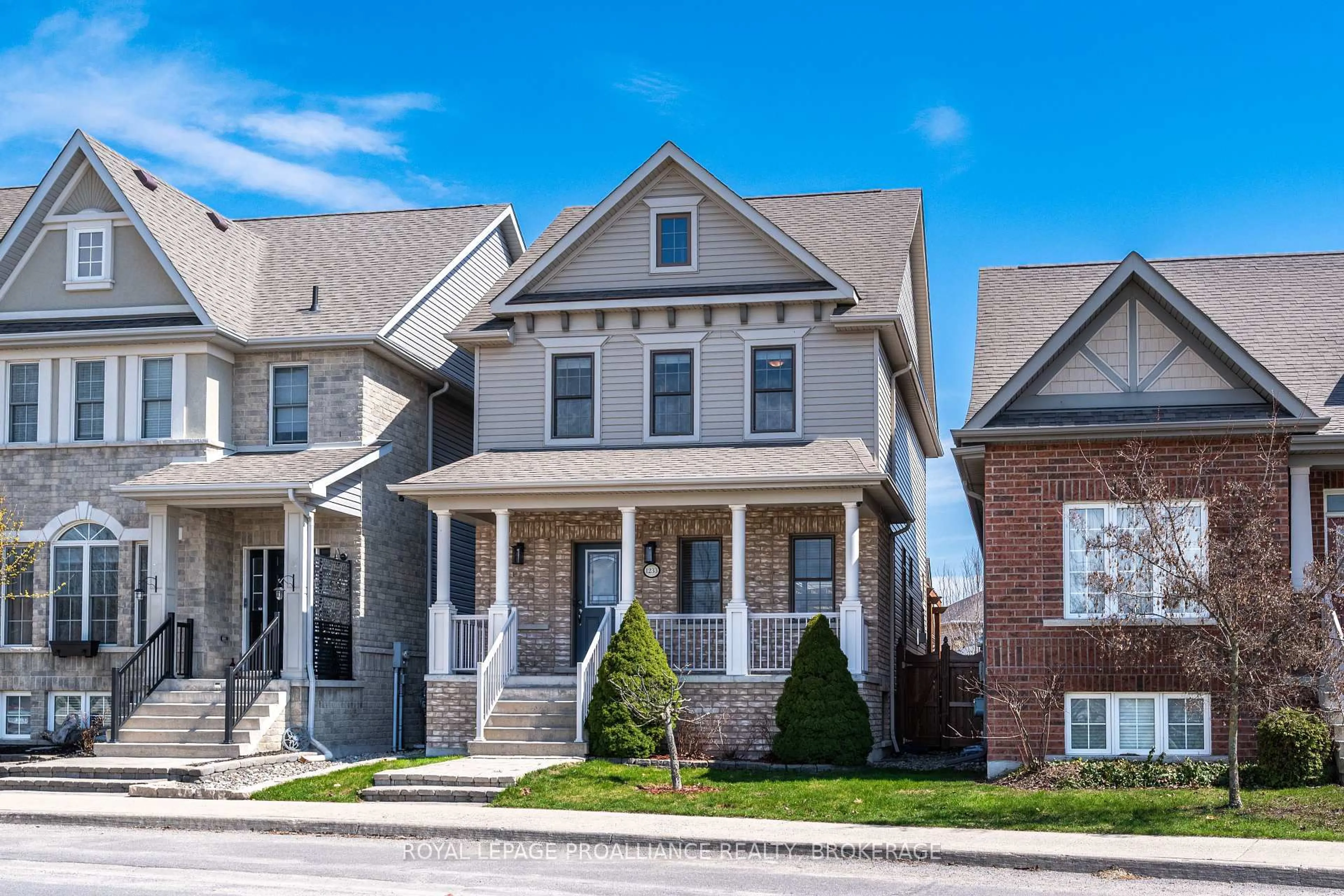 Home with brick exterior material, street for 1233 Crossfield Ave, Kingston Ontario K7P 0A5