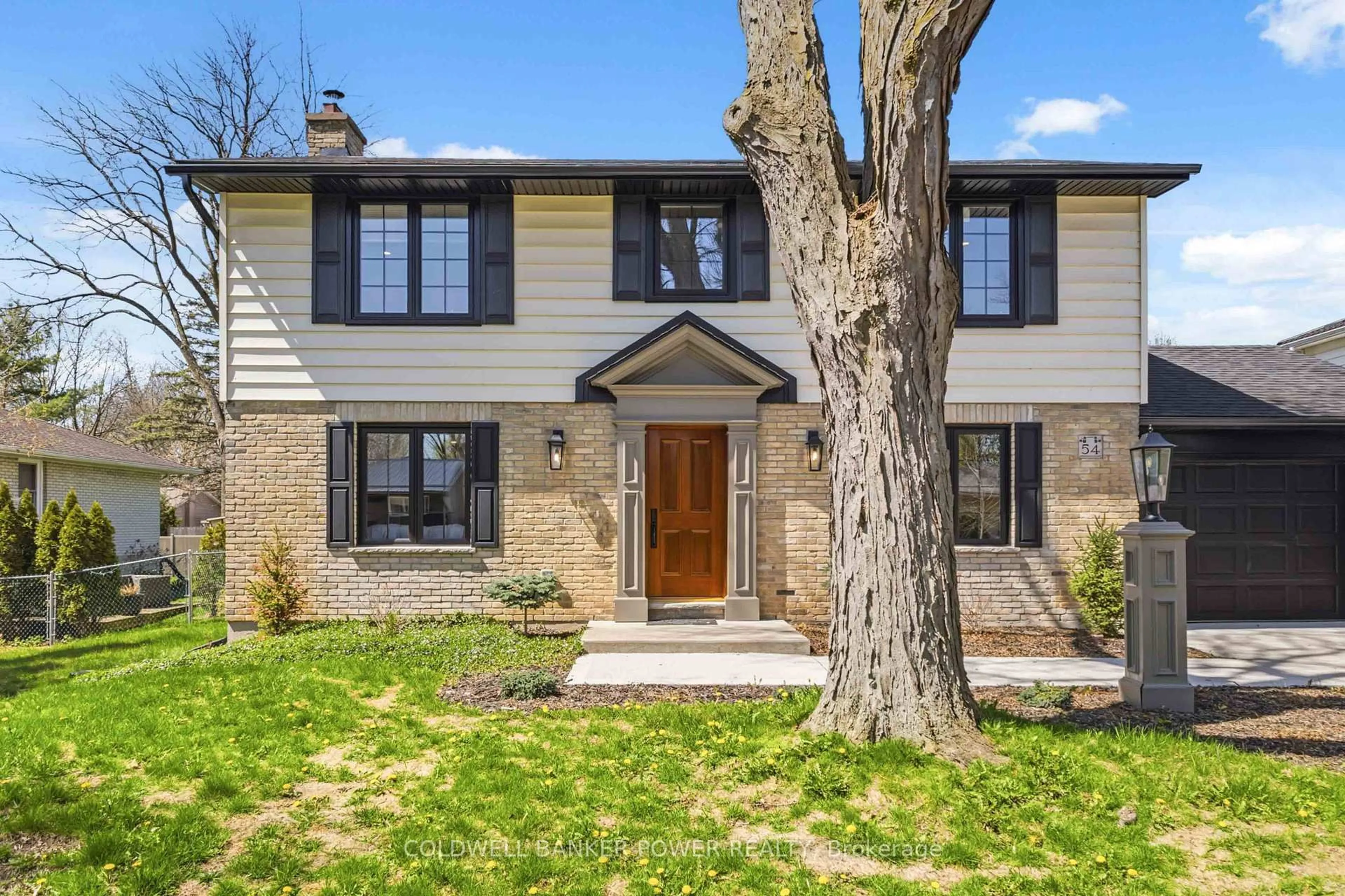 Home with brick exterior material, street for 54 Lloyd Manor Cres, London North Ontario N6H 3Z3