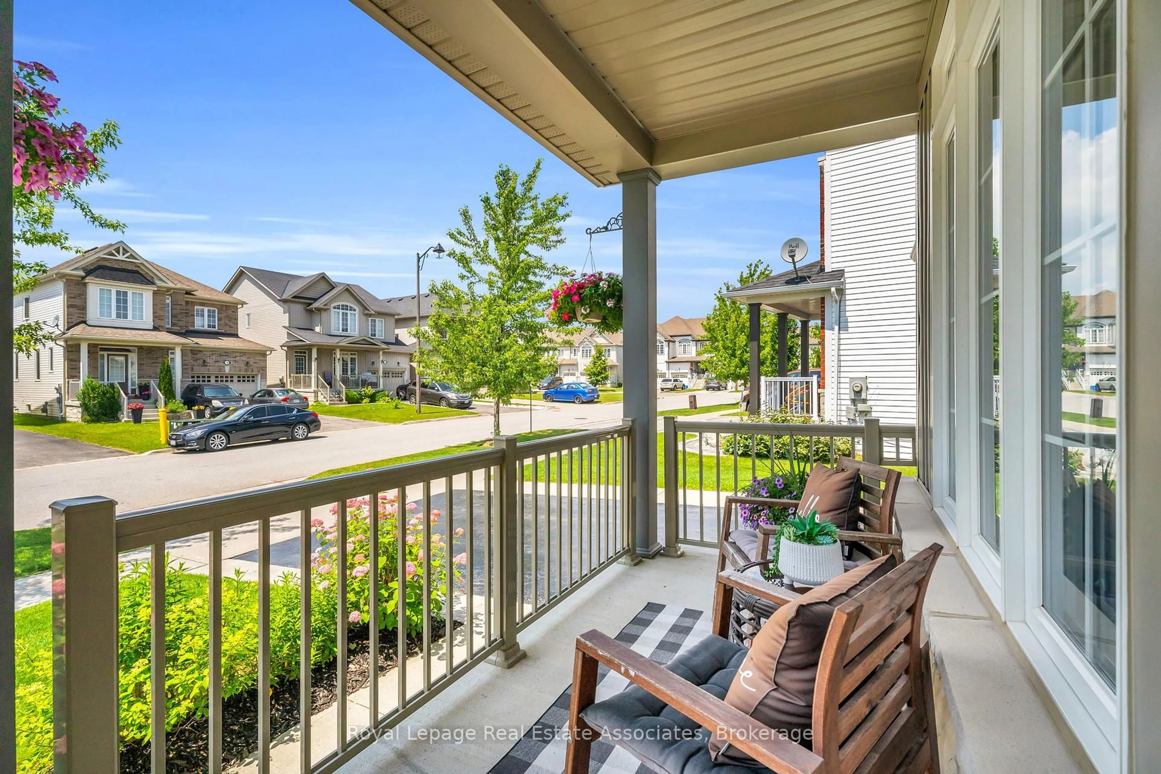 Patio, unknown for 704 Cook Cres, Shelburne Ontario L9V 3V6