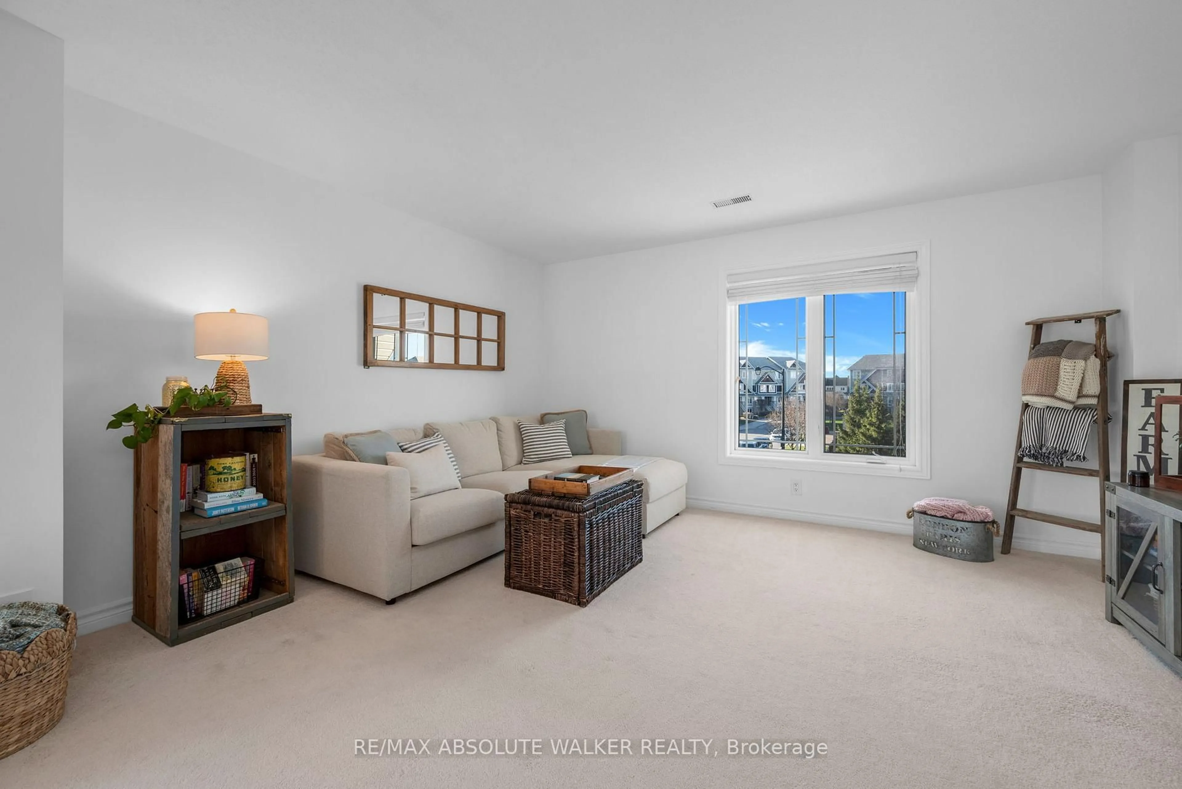 Living room with furniture, unknown for 633 Lakeridge Dr #32, Ottawa Ontario K4A 0H4