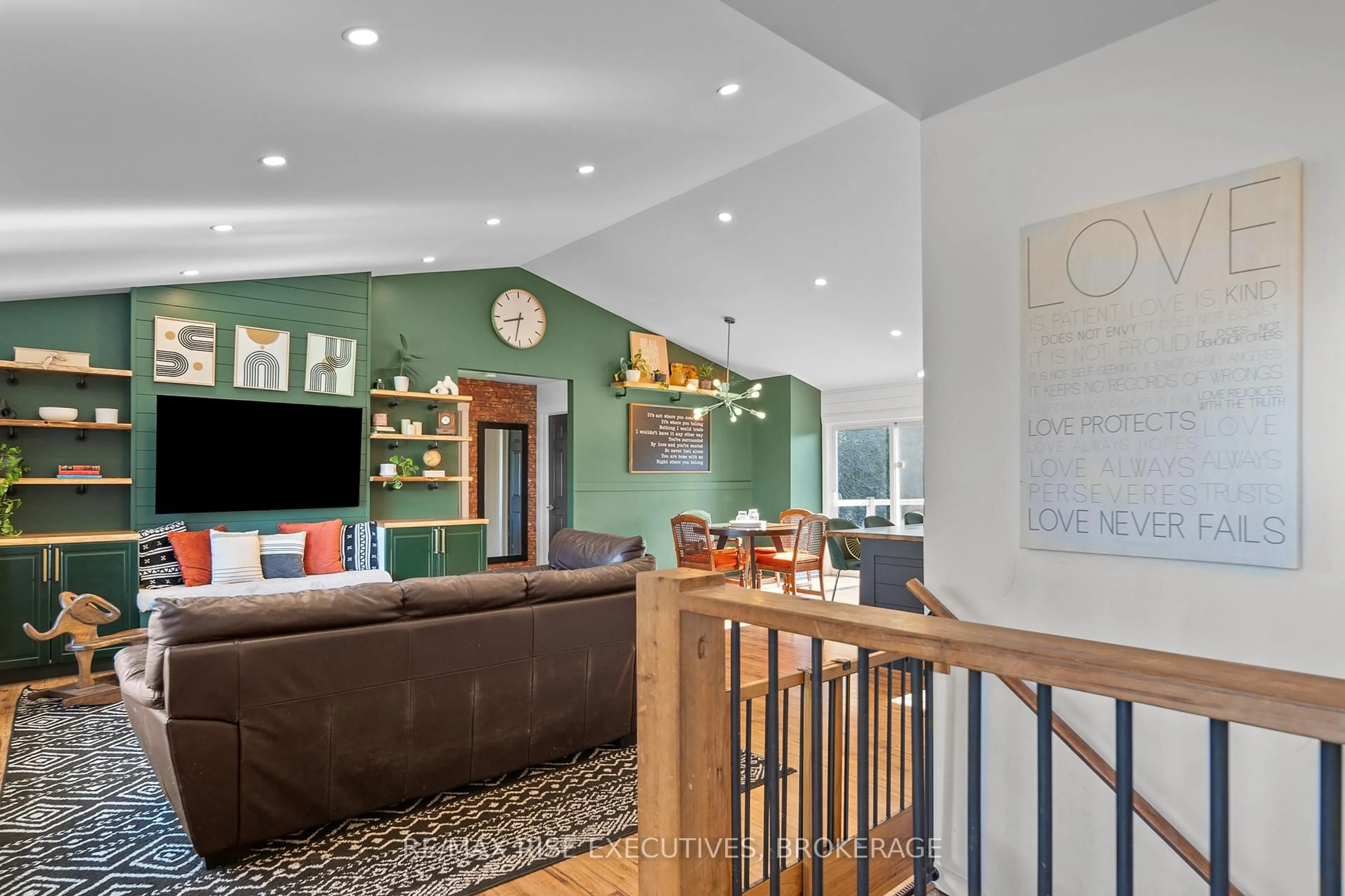 Unknown for 4251 Florida Rd, Harrowsmith Ontario K0H 1V0