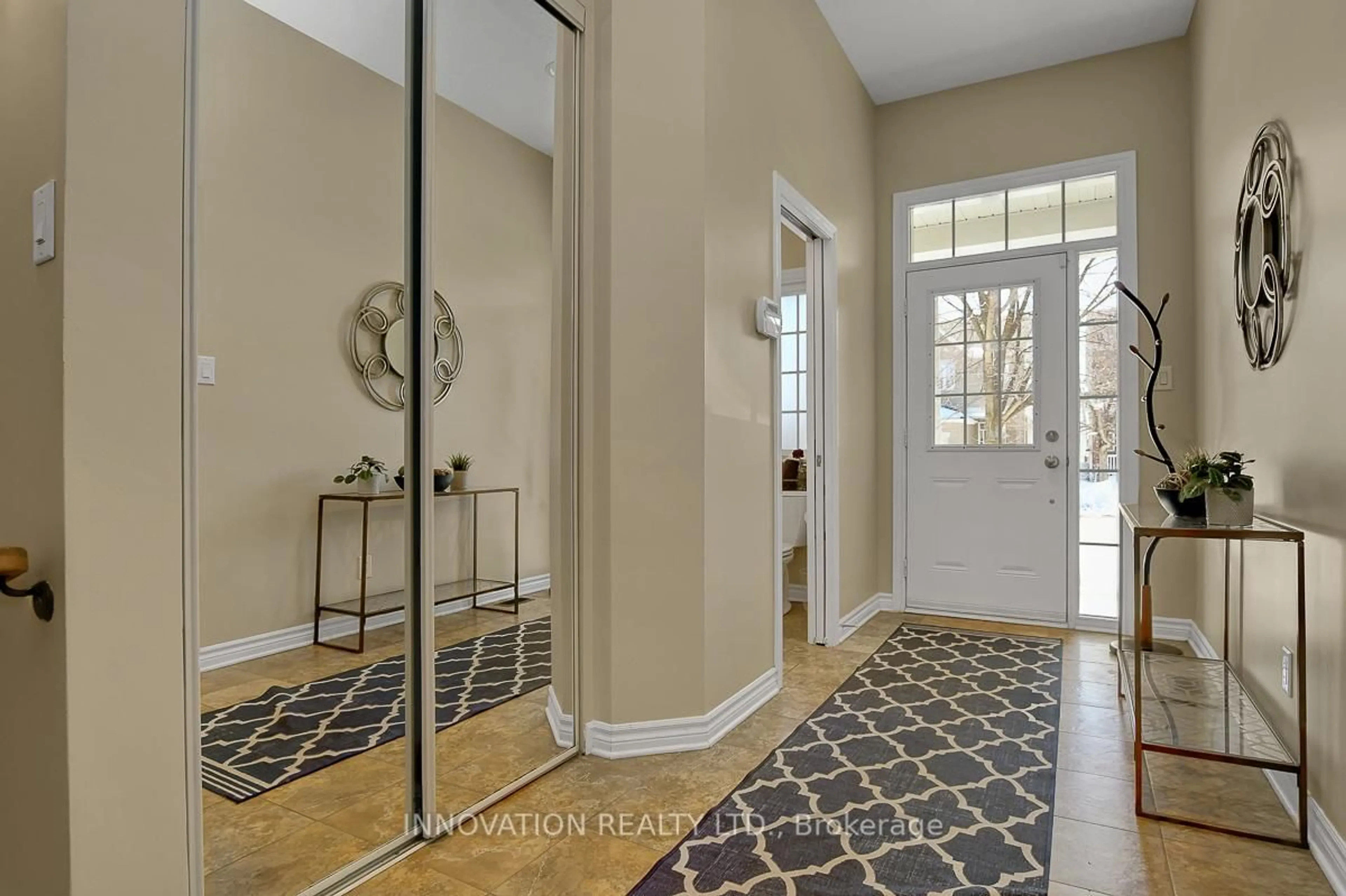 Indoor entryway for 459 Foxhall Way, Ottawa Ontario K2M 0G2