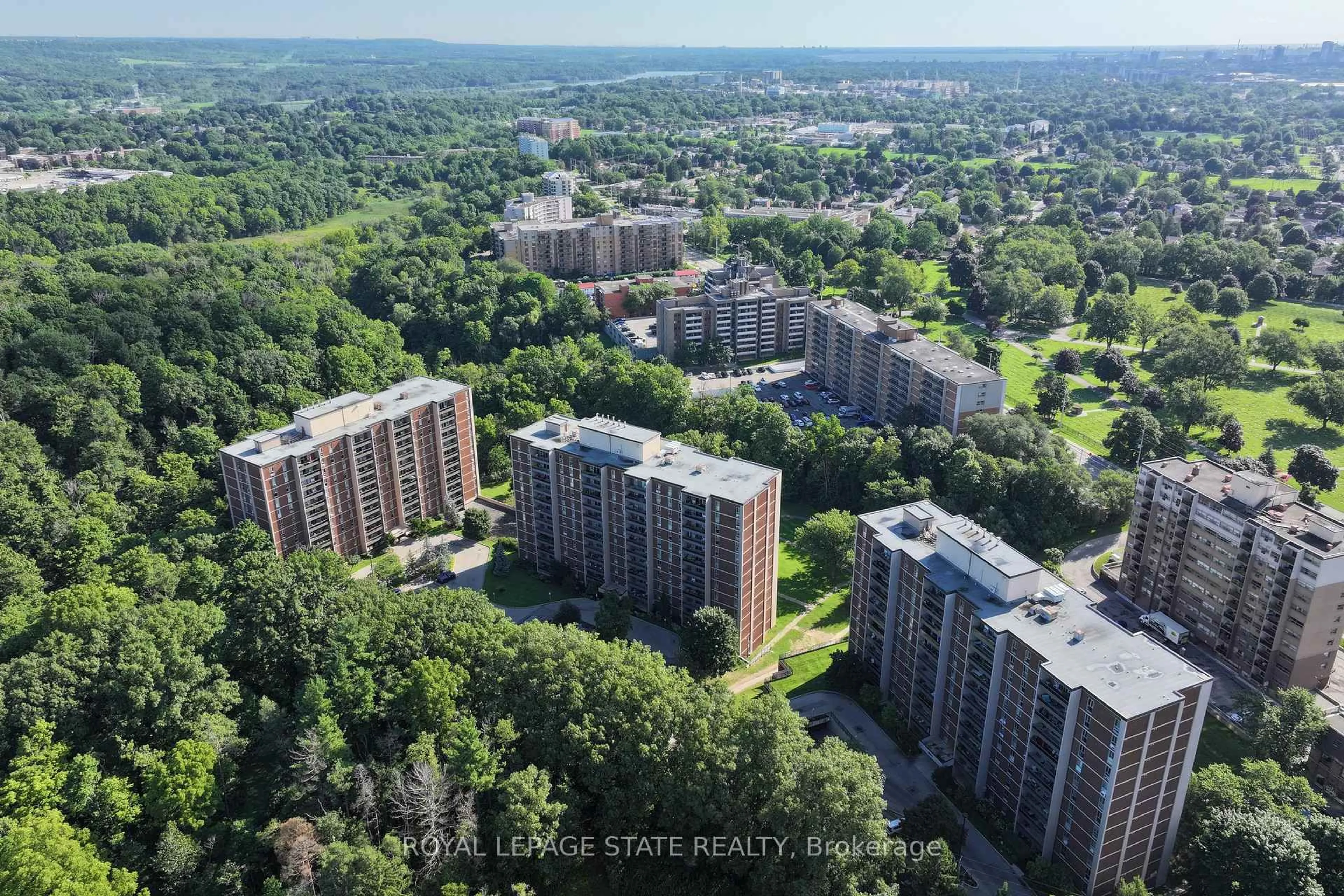 A pic from outside/outdoor area/front of a property/back of a property/a pic from drone, city buildings view from balcony for 1966 Main St #1102, Hamilton Ontario L8S 1J6