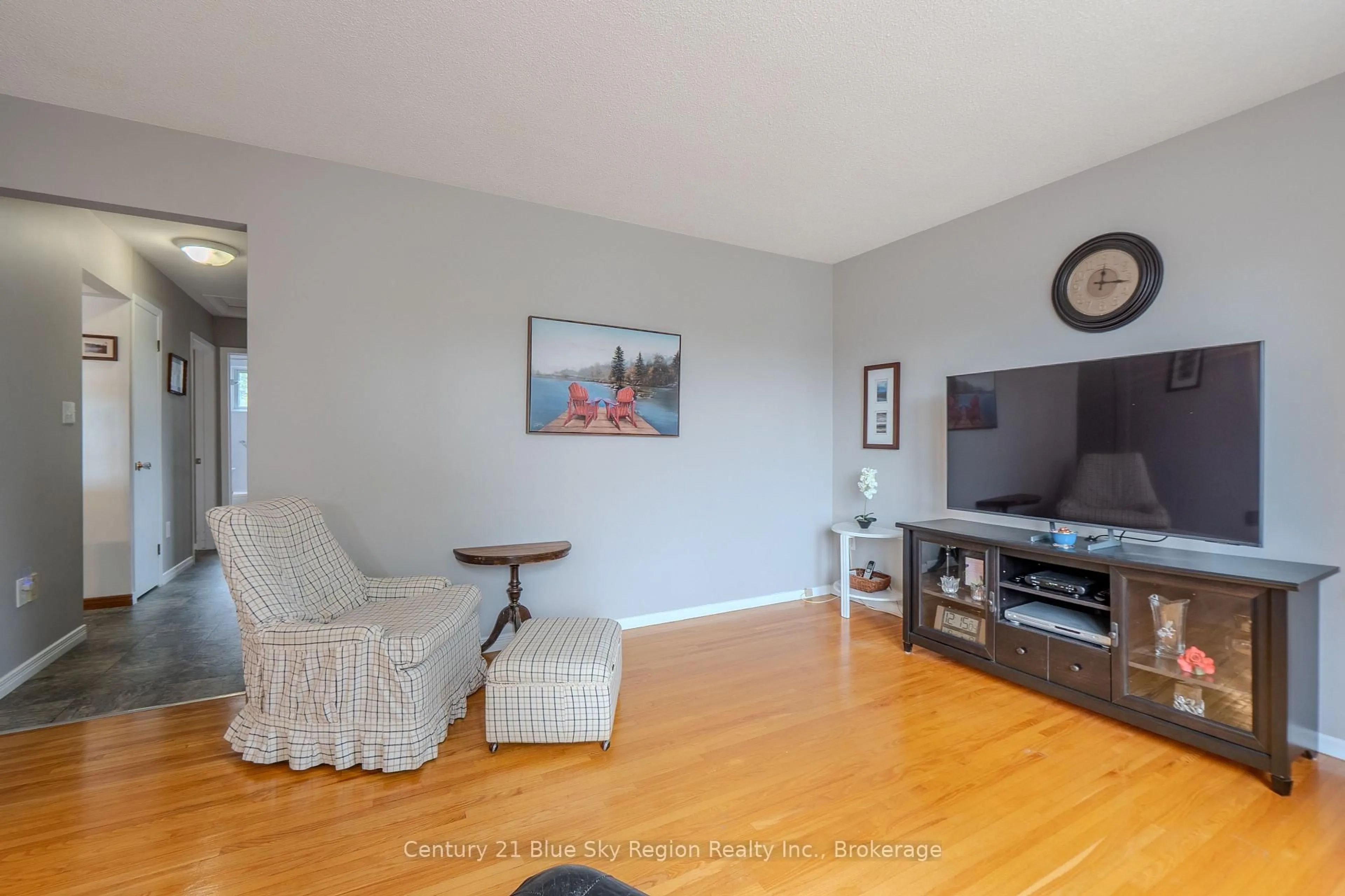 Living room with furniture, unknown for 755 Danforth Ave, Sudbury Remote Area Ontario P3A 3Y7