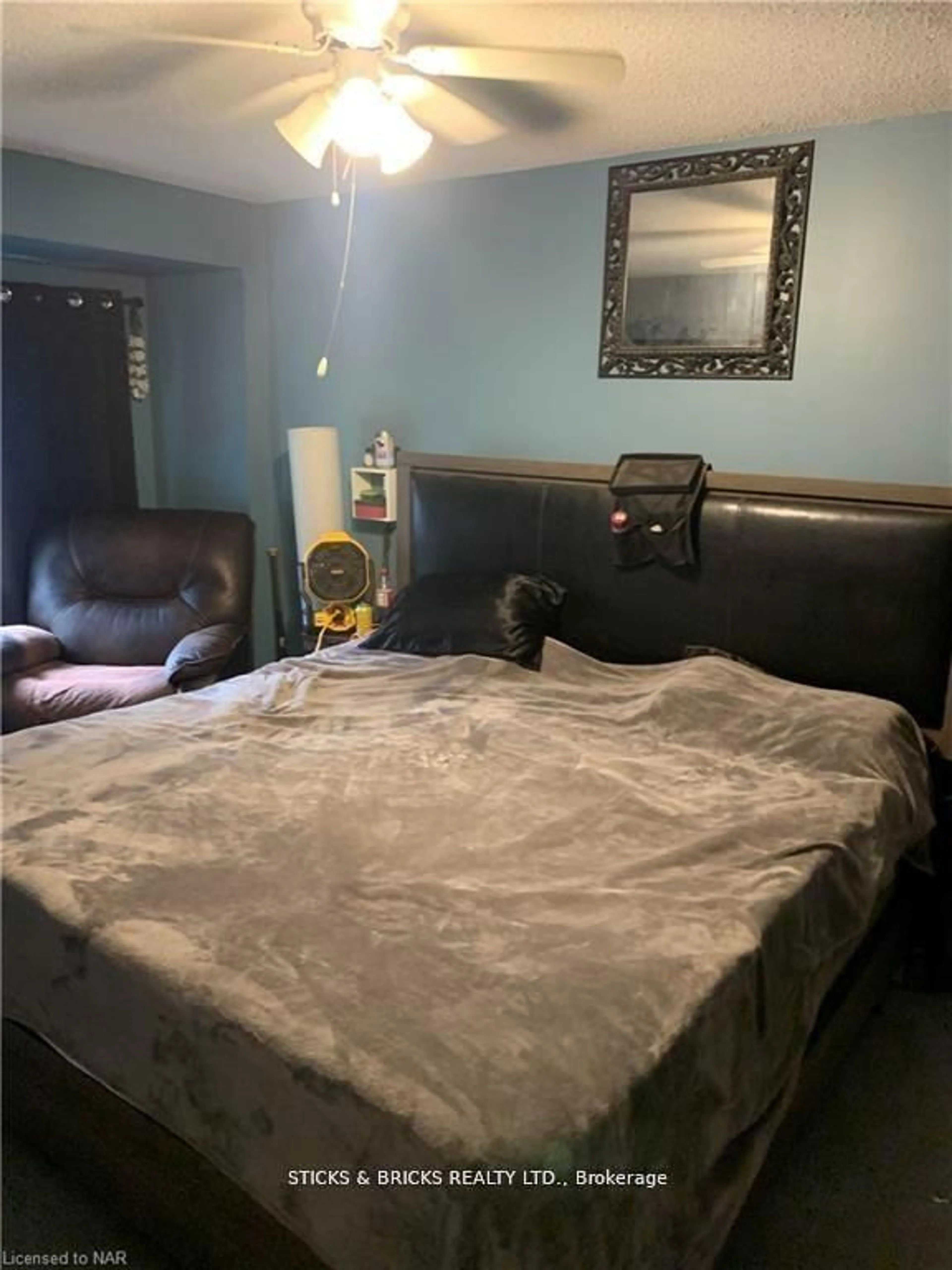 A pic of a room for 6767 Thorold Stone Rd #21, Niagara Falls Ontario L2J 3W9