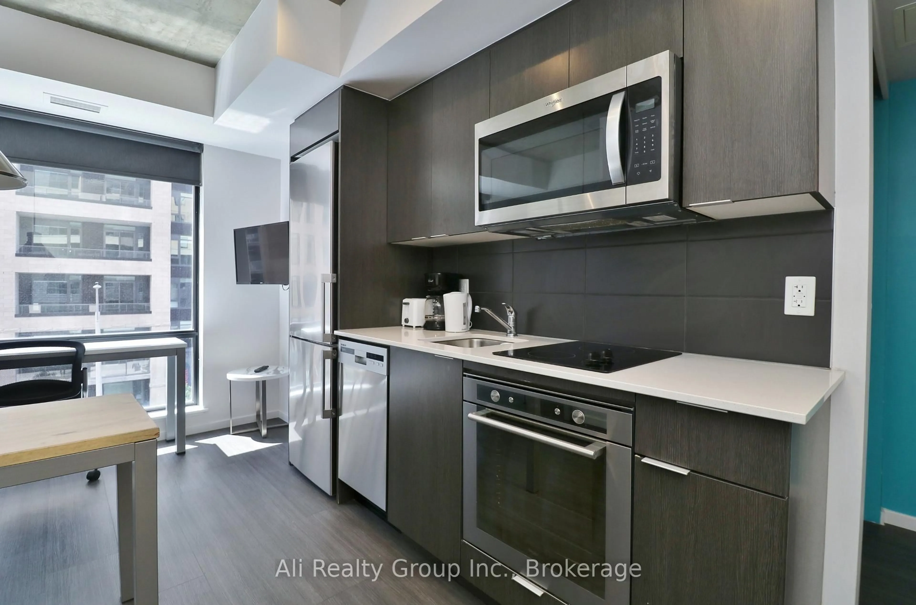 Unknown for 105 Champagne Ave #2701, Ottawa Ontario K1S 5E5