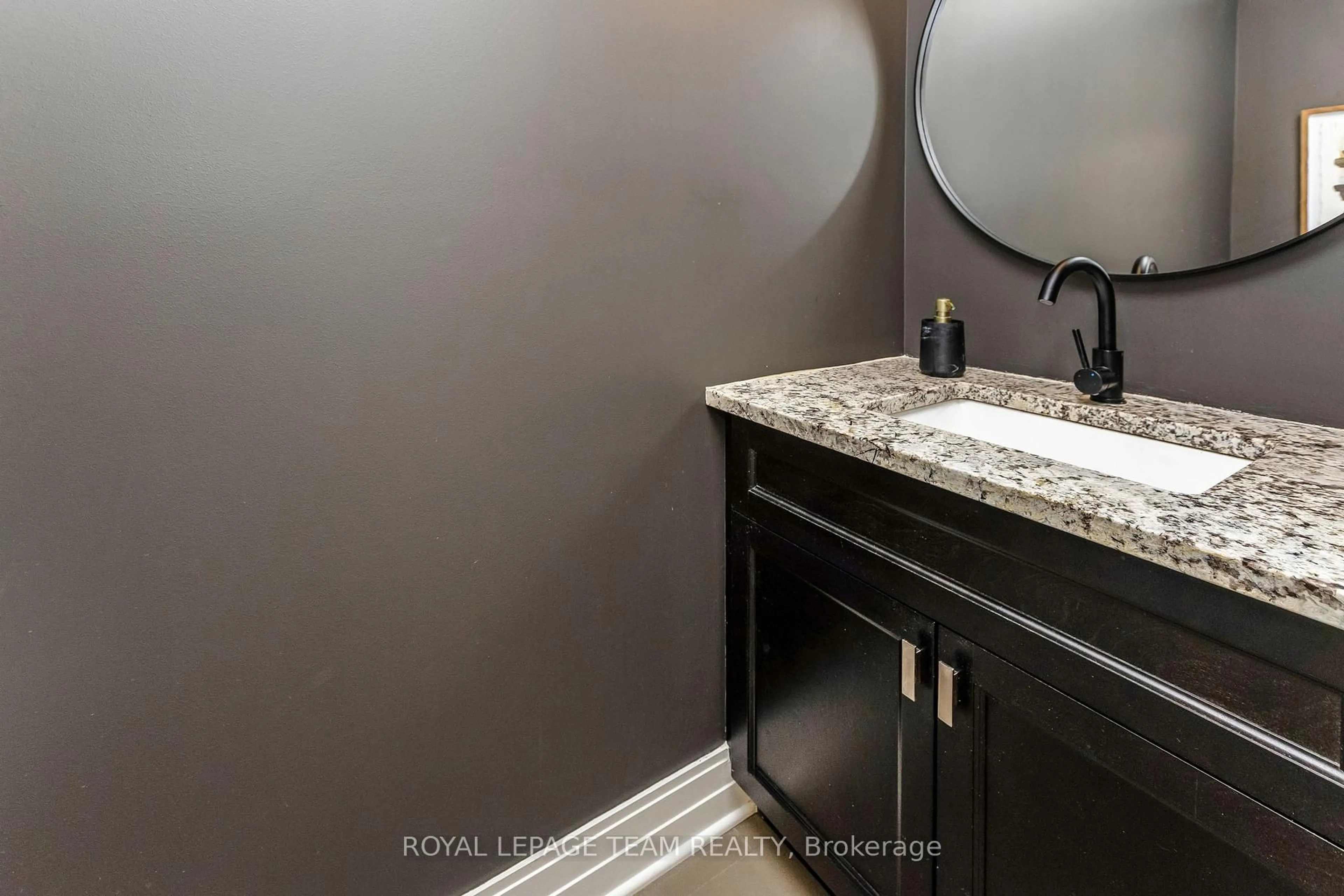 Contemporary bathroom, ceramic/tile floor for 121 Woodhurst Cres, Ottawa Ontario K2S 0T4