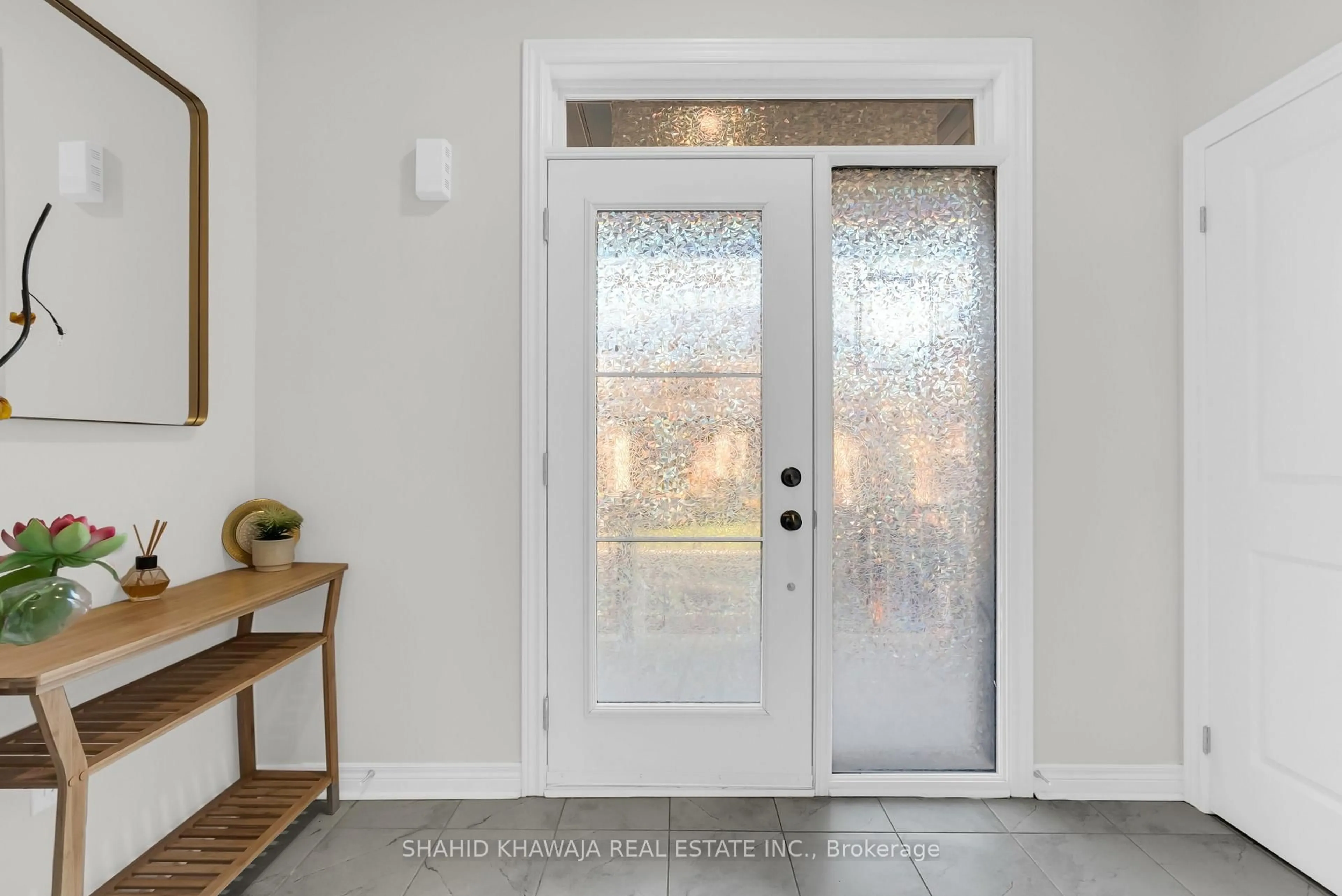 Indoor entryway for 15 Bentgrass Dr, Welland Ontario L3B 0H3