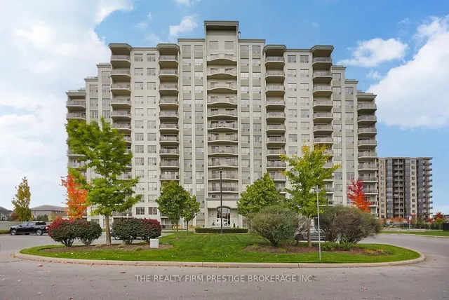 1030 Coronation Dr #207, London North