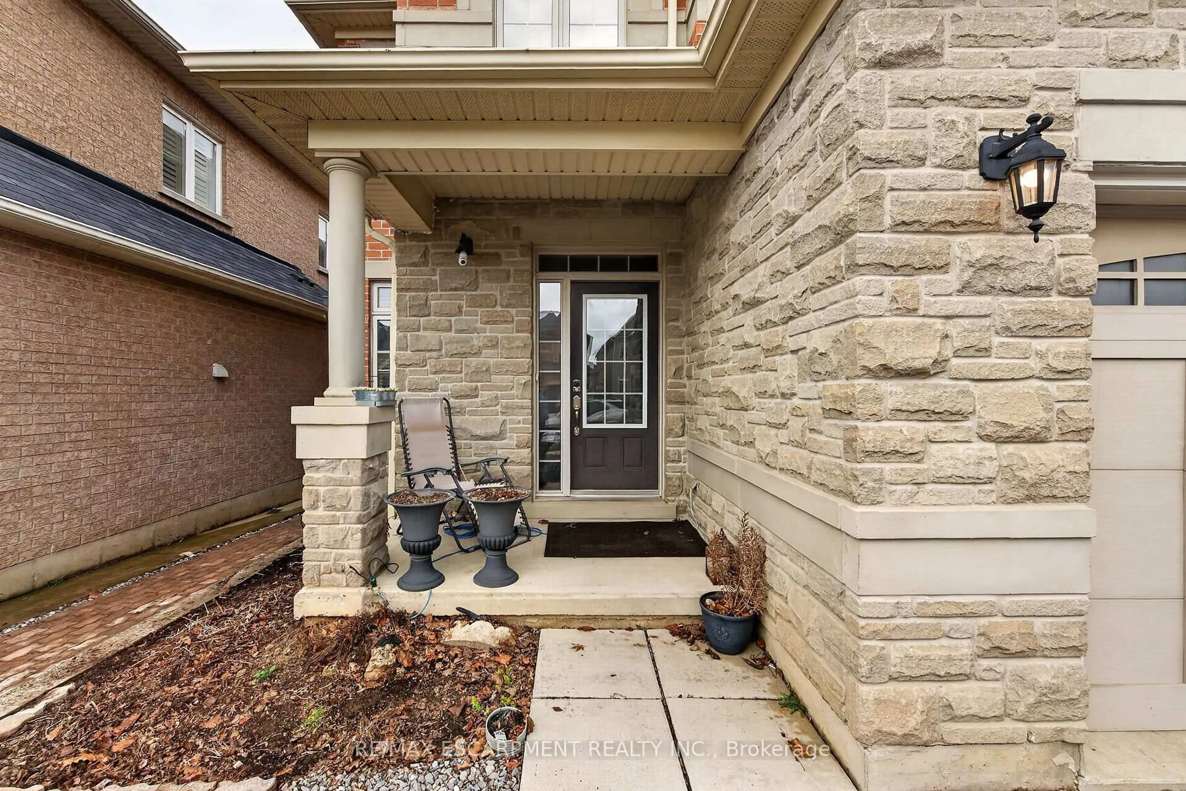 Home with brick exterior material, street for 44 Matteo Tr, Hamilton Ontario L9B 0E6