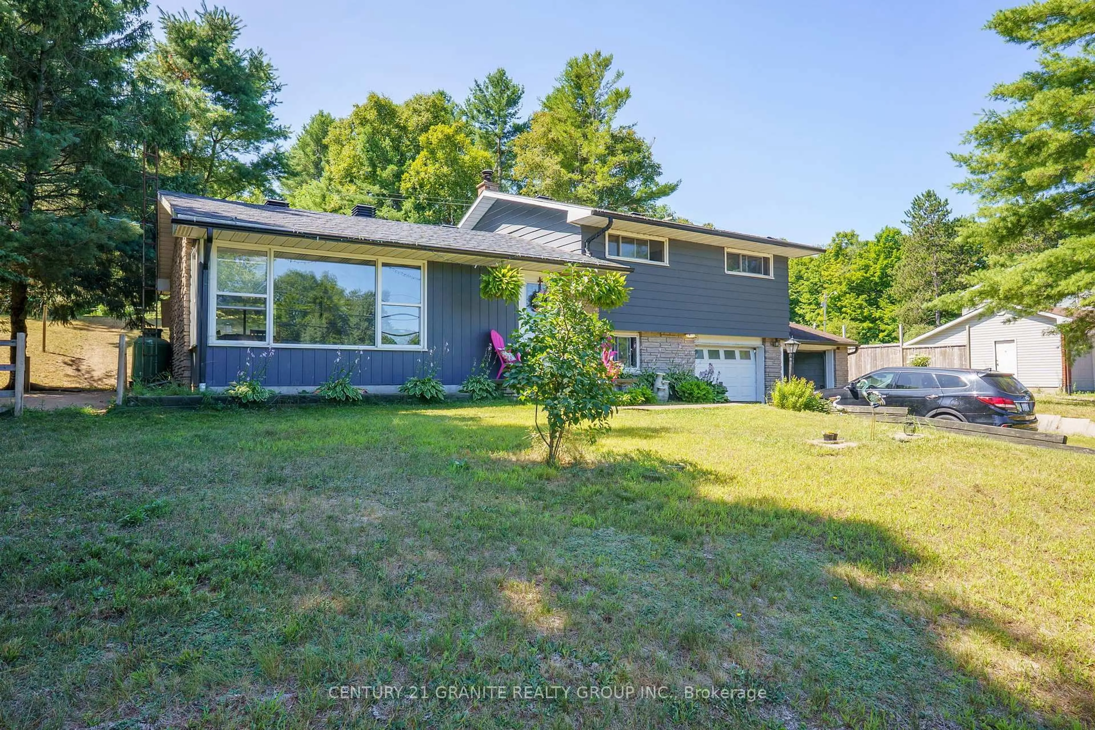 A pic from outside/outdoor area/front of a property/back of a property/a pic from drone, street for 27195 Highway 62 South, Bancroft Ontario K0L 1C0