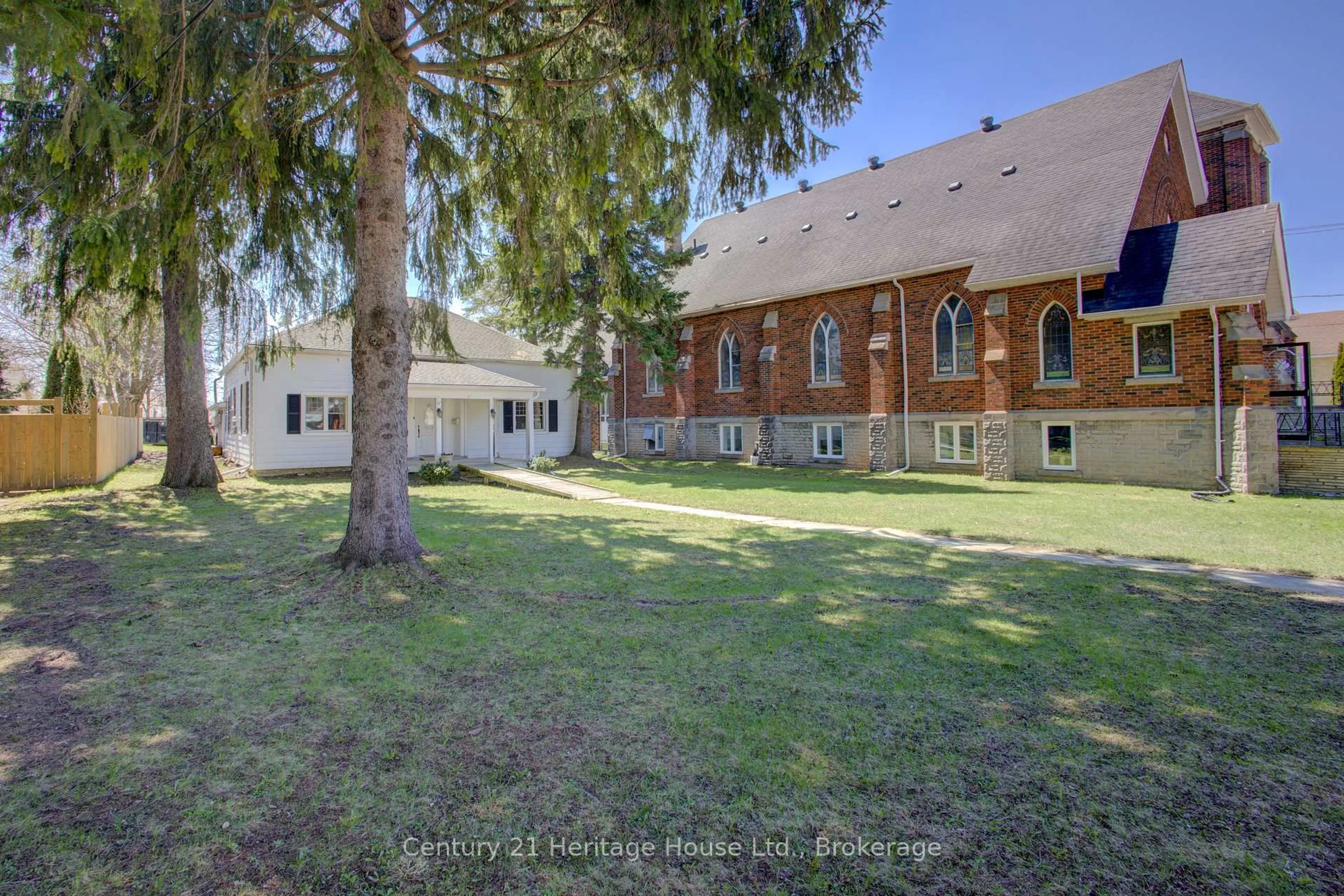 A pic from outside/outdoor area/front of a property/back of a property/a pic from drone, unknown for 221 Lambton St, West Grey Ontario N0G 1R0