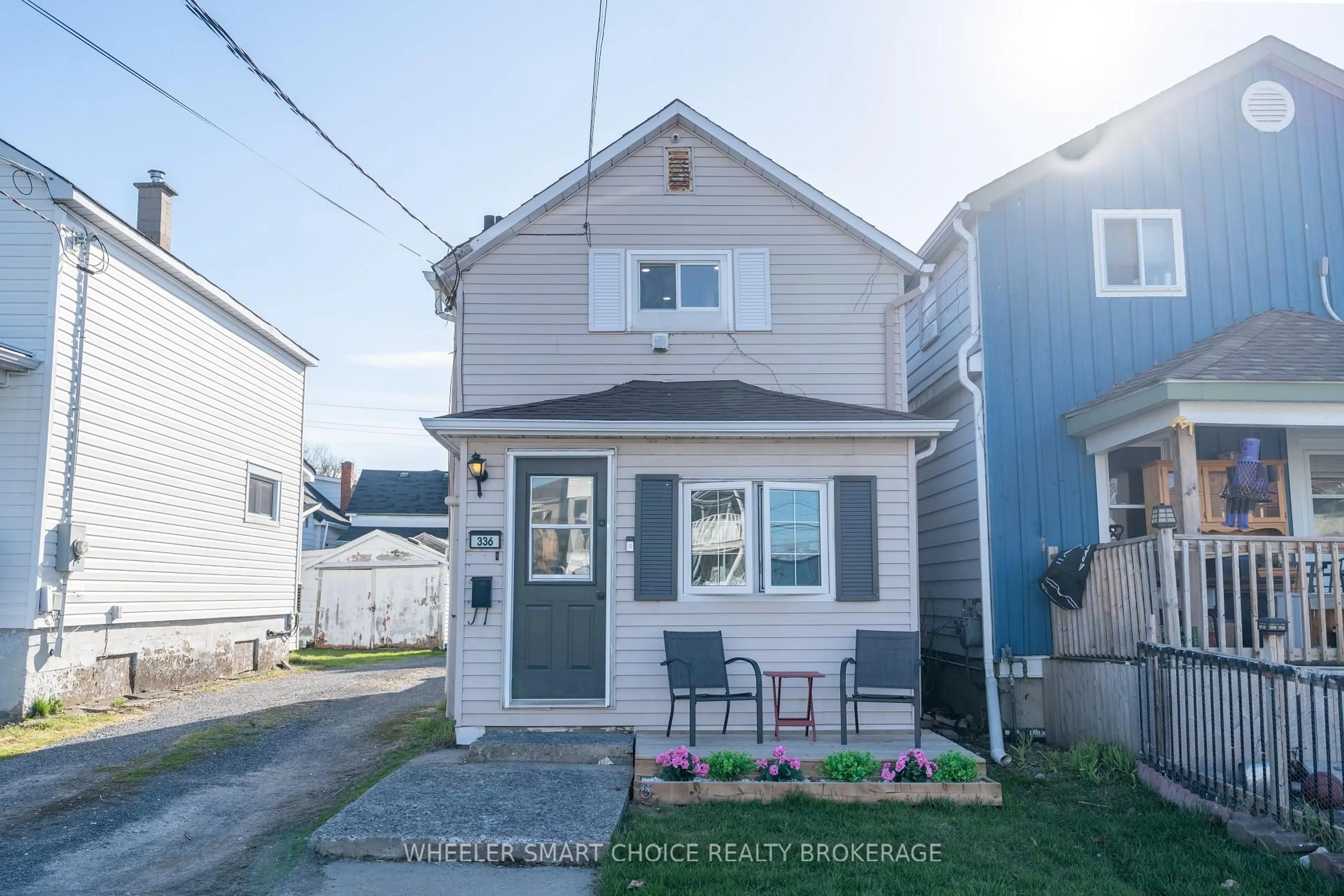 A pic from outside/outdoor area/front of a property/back of a property/a pic from drone, street for 336 St Felix St, Cornwall Ontario K6H 5A6