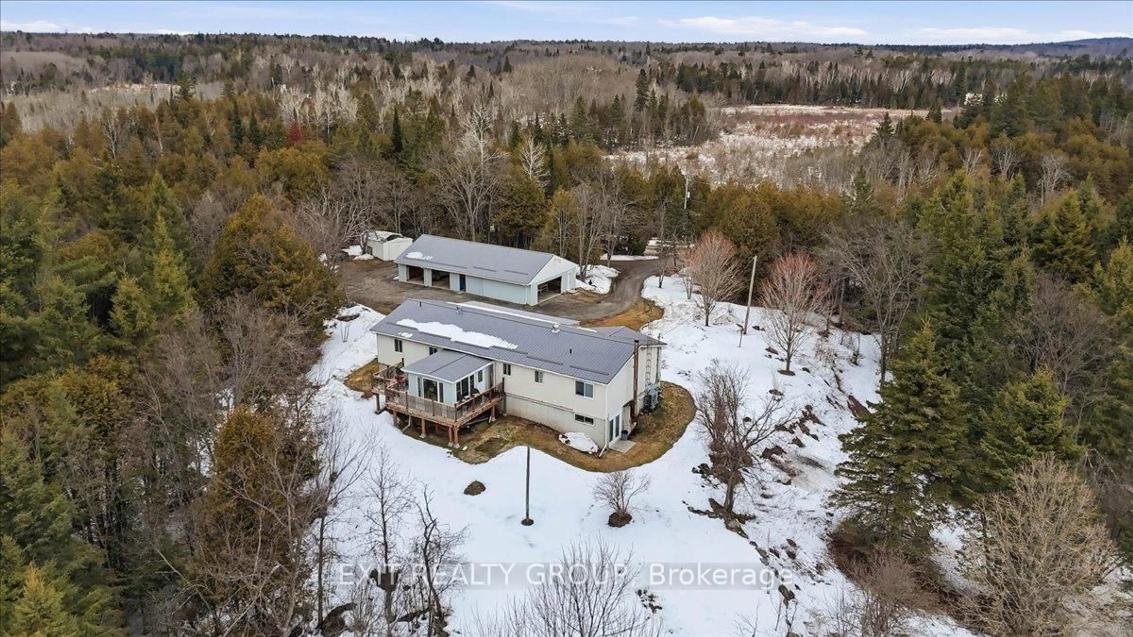 A pic from outside/outdoor area/front of a property/back of a property/a pic from drone, unknown for 297 Jones Rd, Limoges Ontario K0K 2M0
