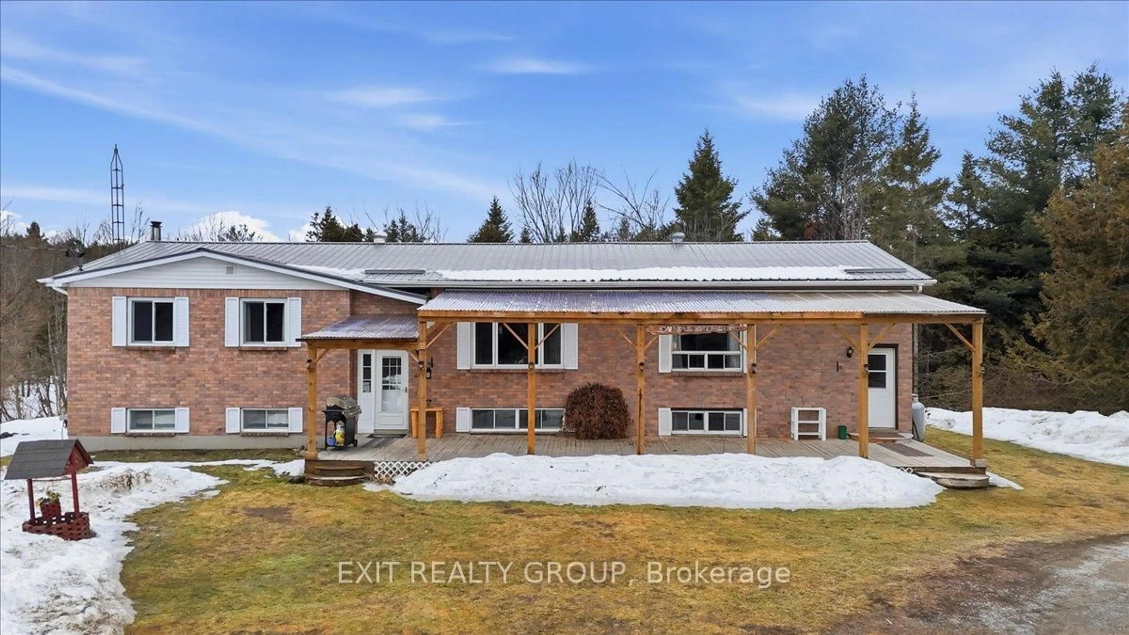 Unknown for 297 Jones Rd, Limoges Ontario K0K 2M0