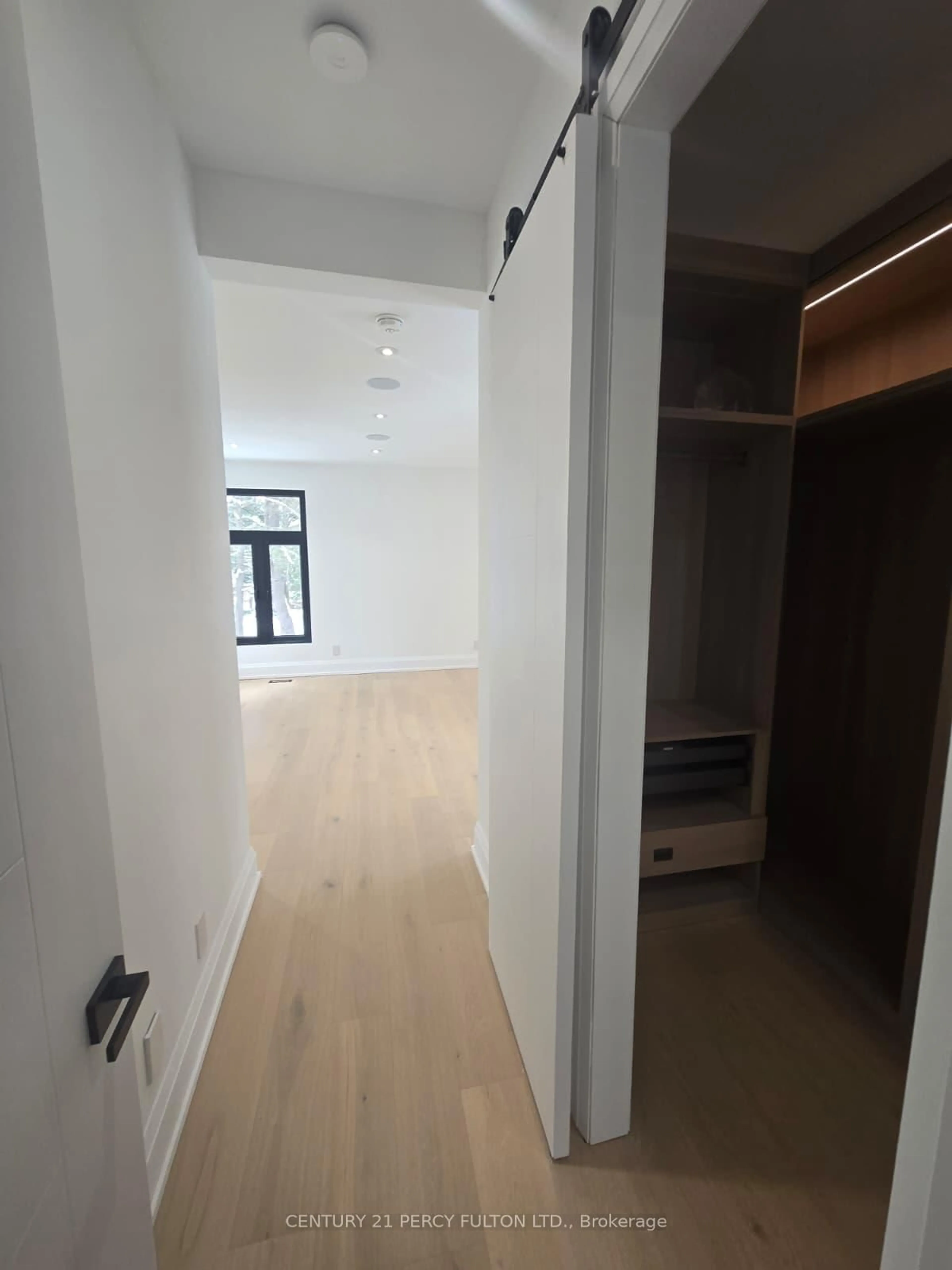 A pic of a room for 5 Robert St, Sundridge Ontario P0A 1Z0