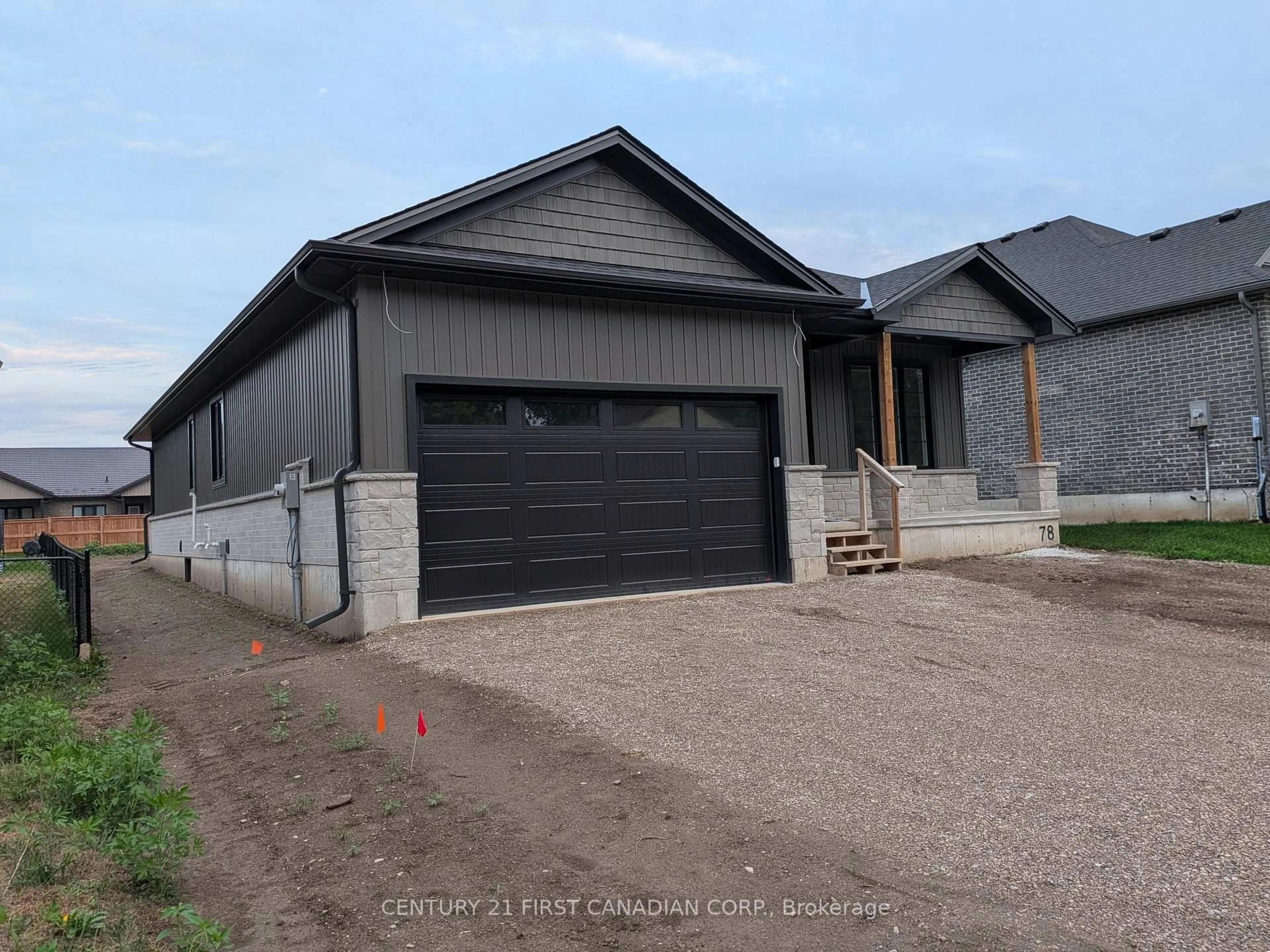 Unknown for 78 Queen St, North Middlesex Ontario N0M 1A0