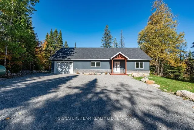 42 Hudson Tr, Eganville 2
