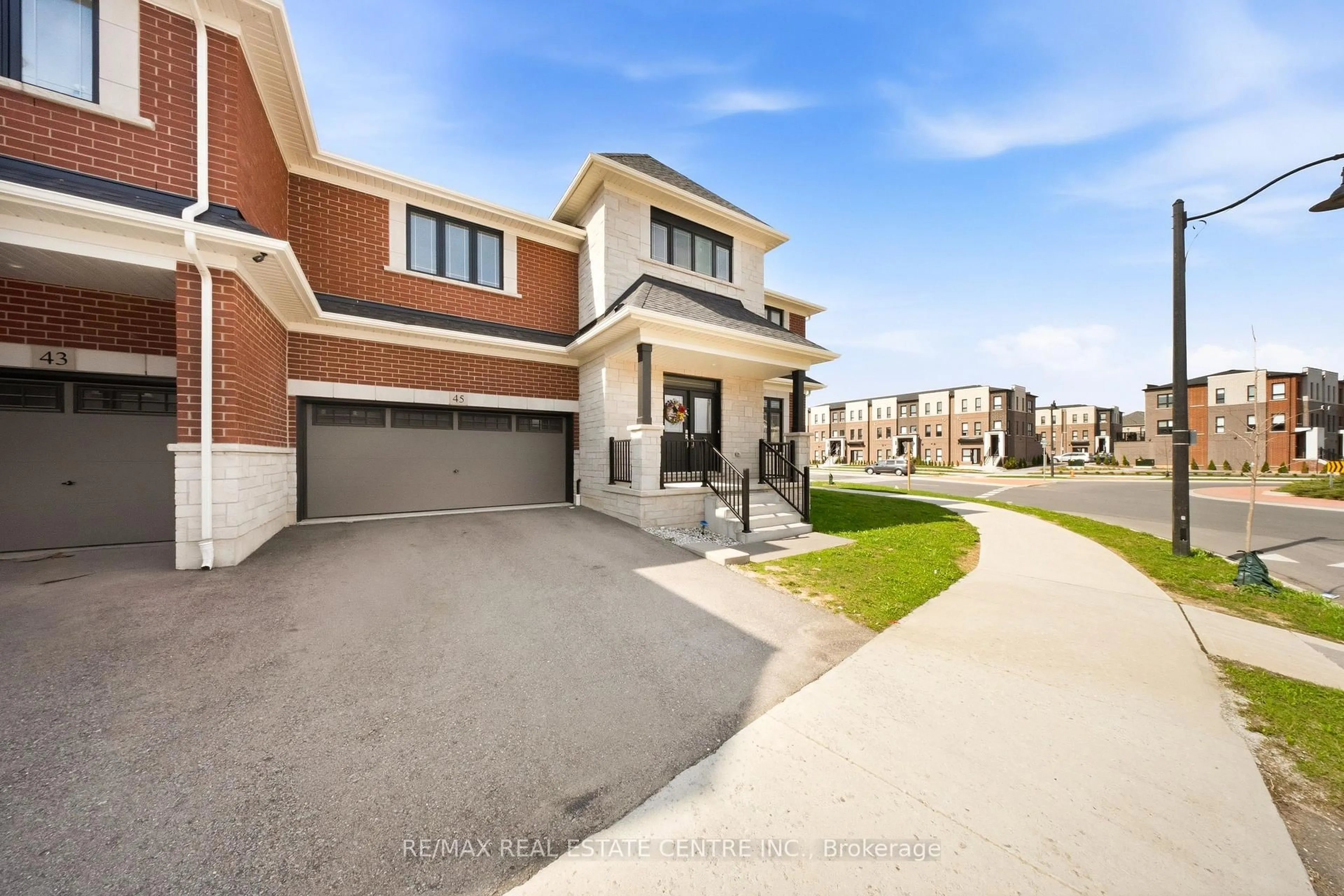 Home with brick exterior material, street for 45 Great Falls Blvd, Hamilton Ontario L8B 1X8