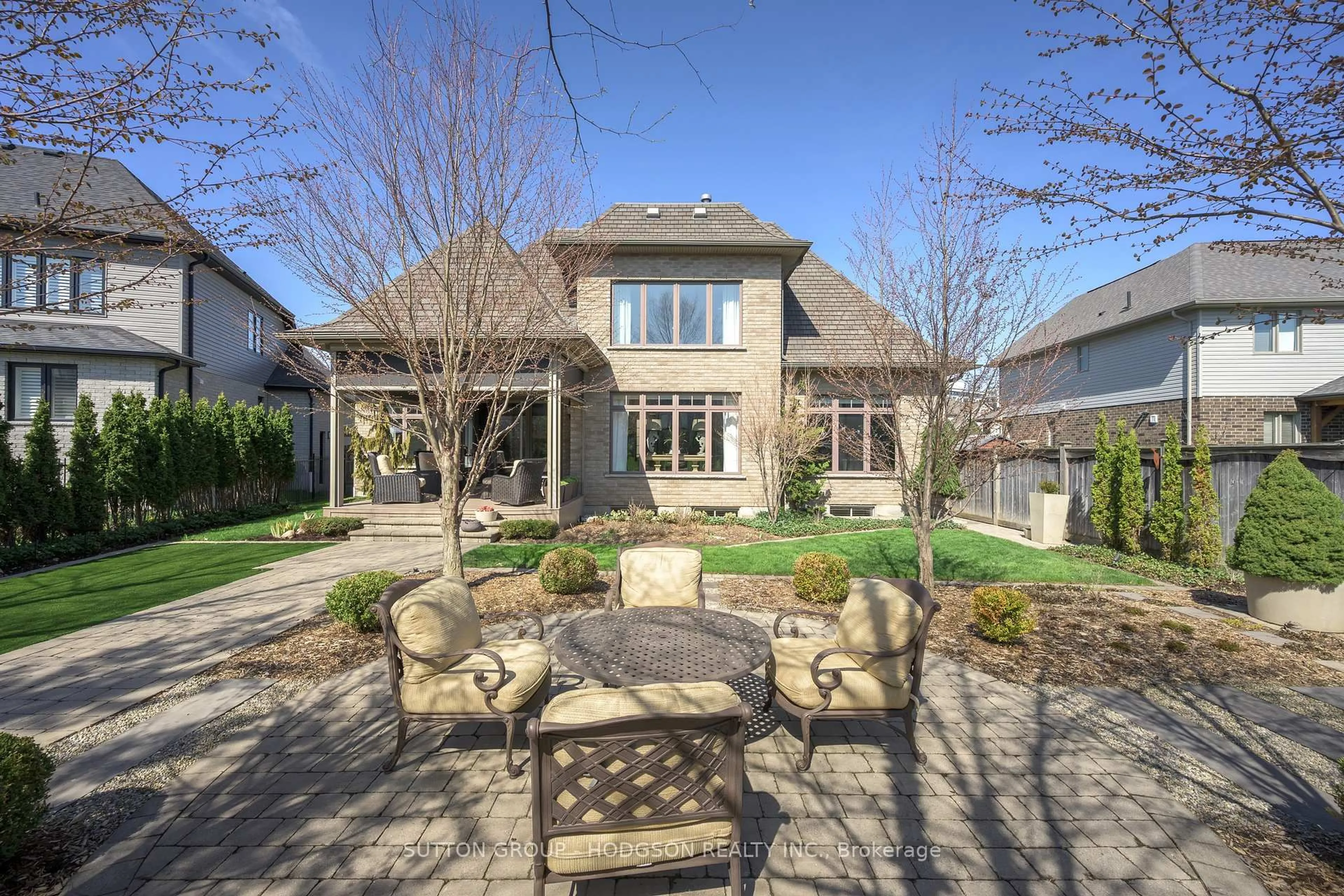 Patio, street for 2148 Callingham Dr, London North Ontario N6G 0M2