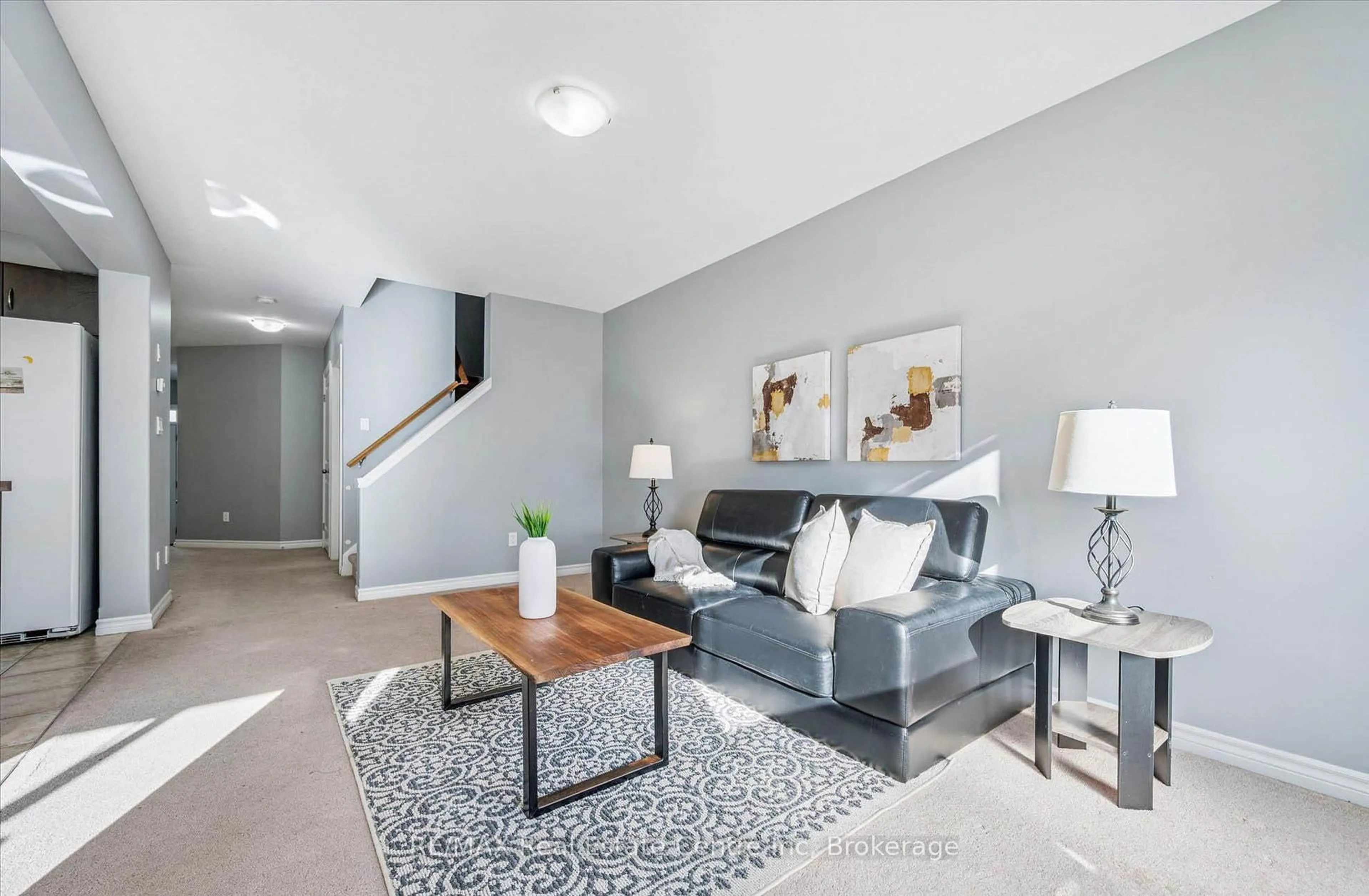 Living room with furniture, unknown for 30 Vipond St, Guelph Ontario N1E 0G9