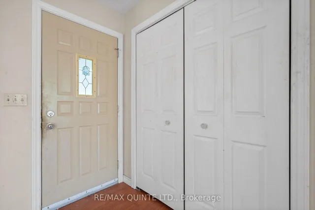 403 Whites Rd, Quinte West 4