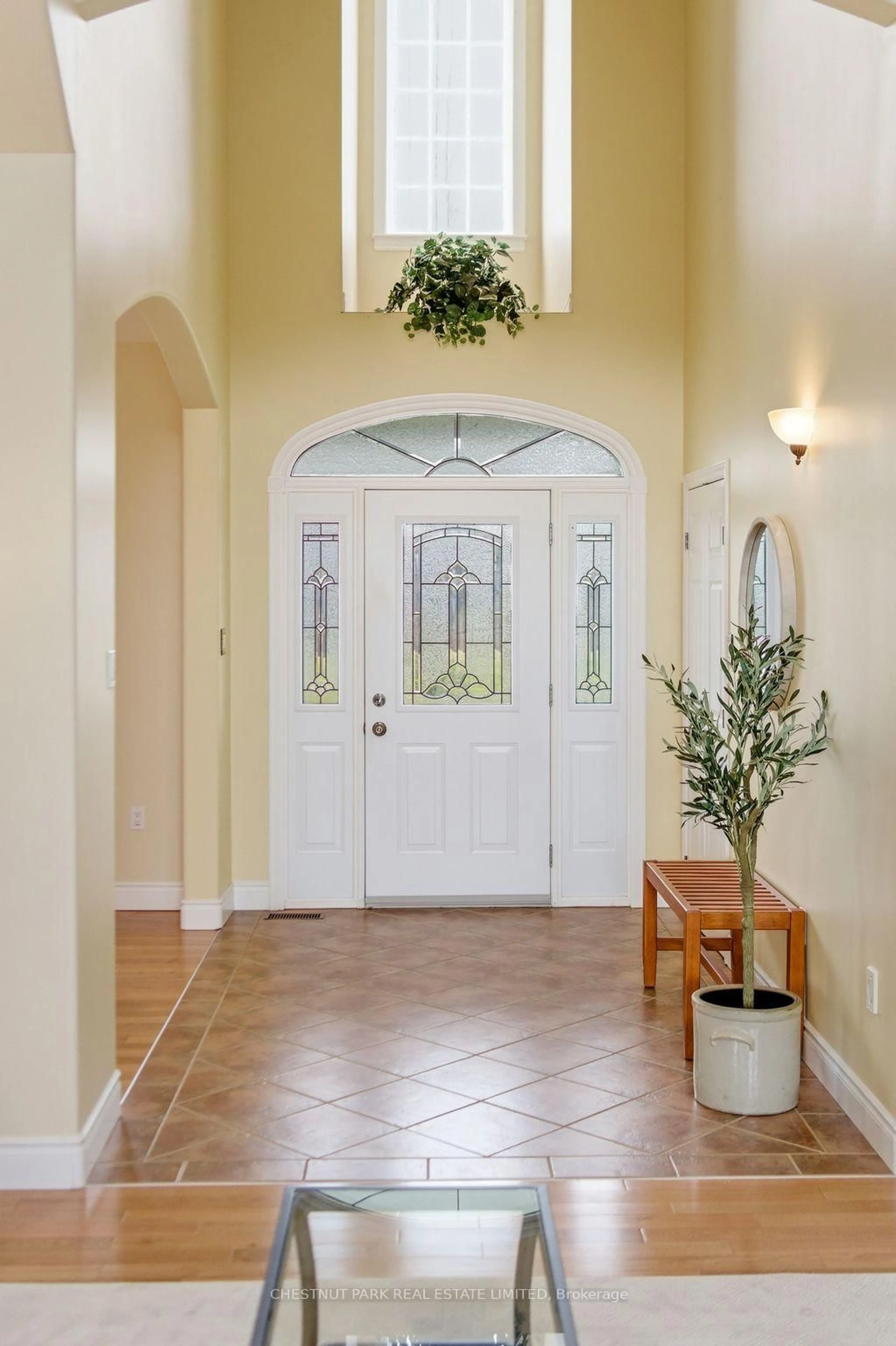 Indoor entryway for 1167 County Rd 18, Prince Edward County Ontario K0K 1P0