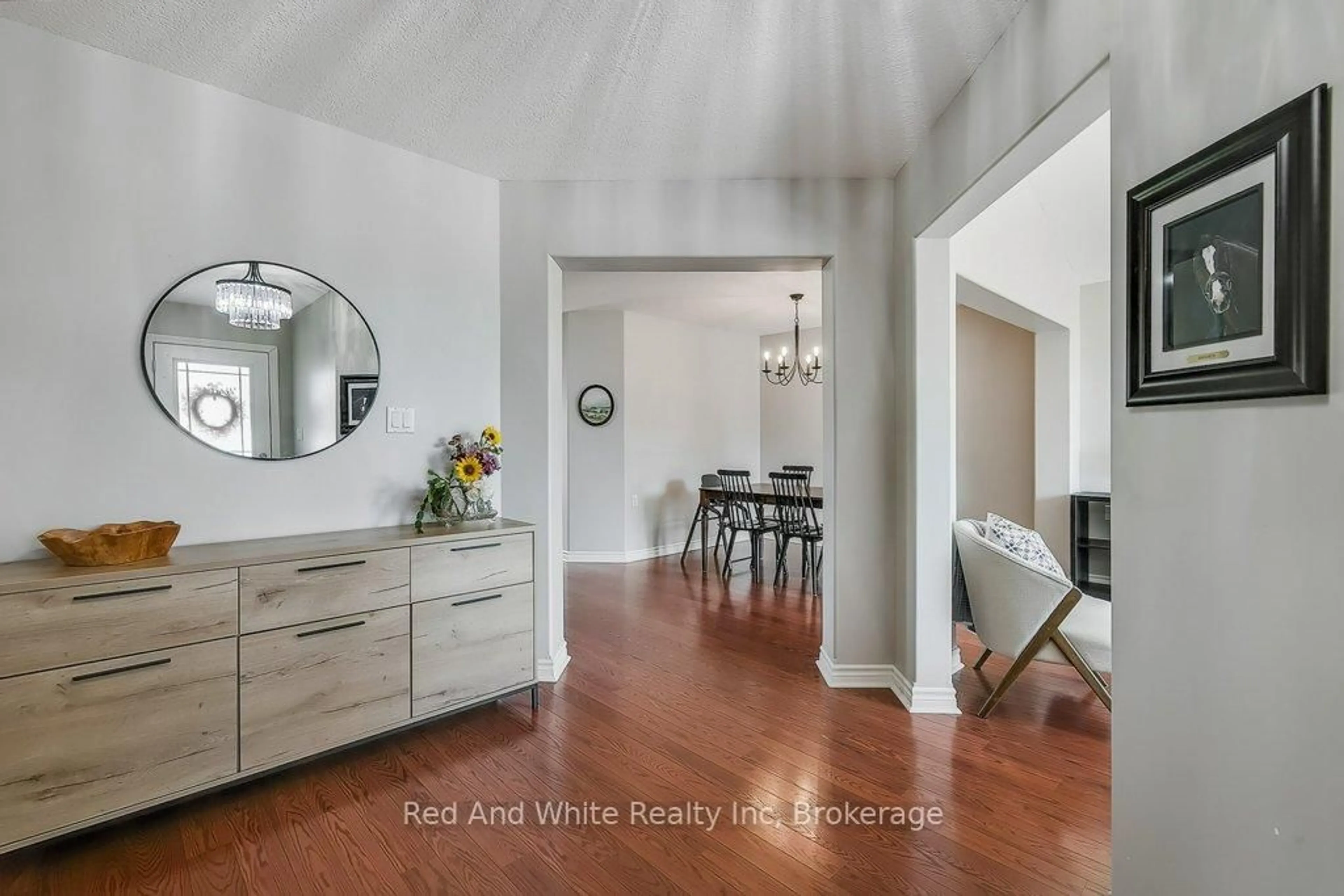 Indoor entryway for 395 Bell St, Minto Ontario N0G 2P0