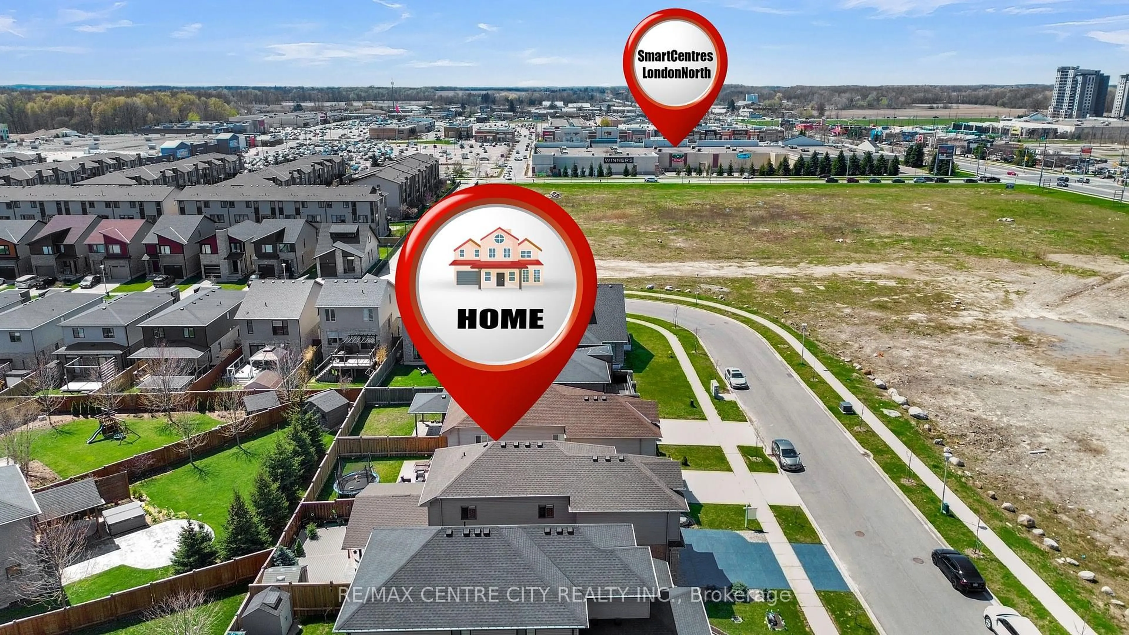 A pic from outside/outdoor area/front of a property/back of a property/a pic from drone, street for 668 FREEPORT St, London North Ontario N6G 0R3