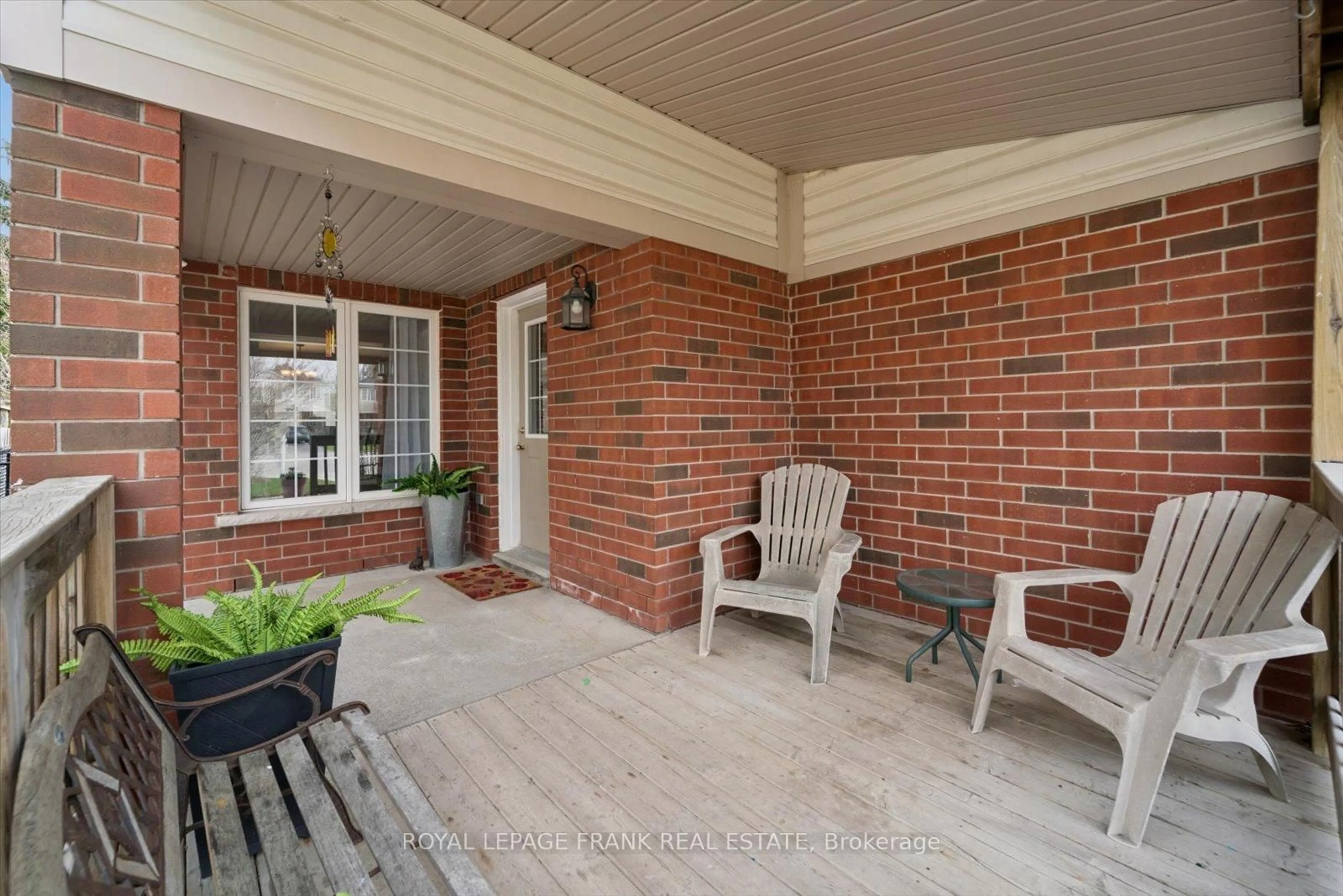 Unknown for 31 Lang Crt, Kawartha Lakes Ontario K9V 6E5