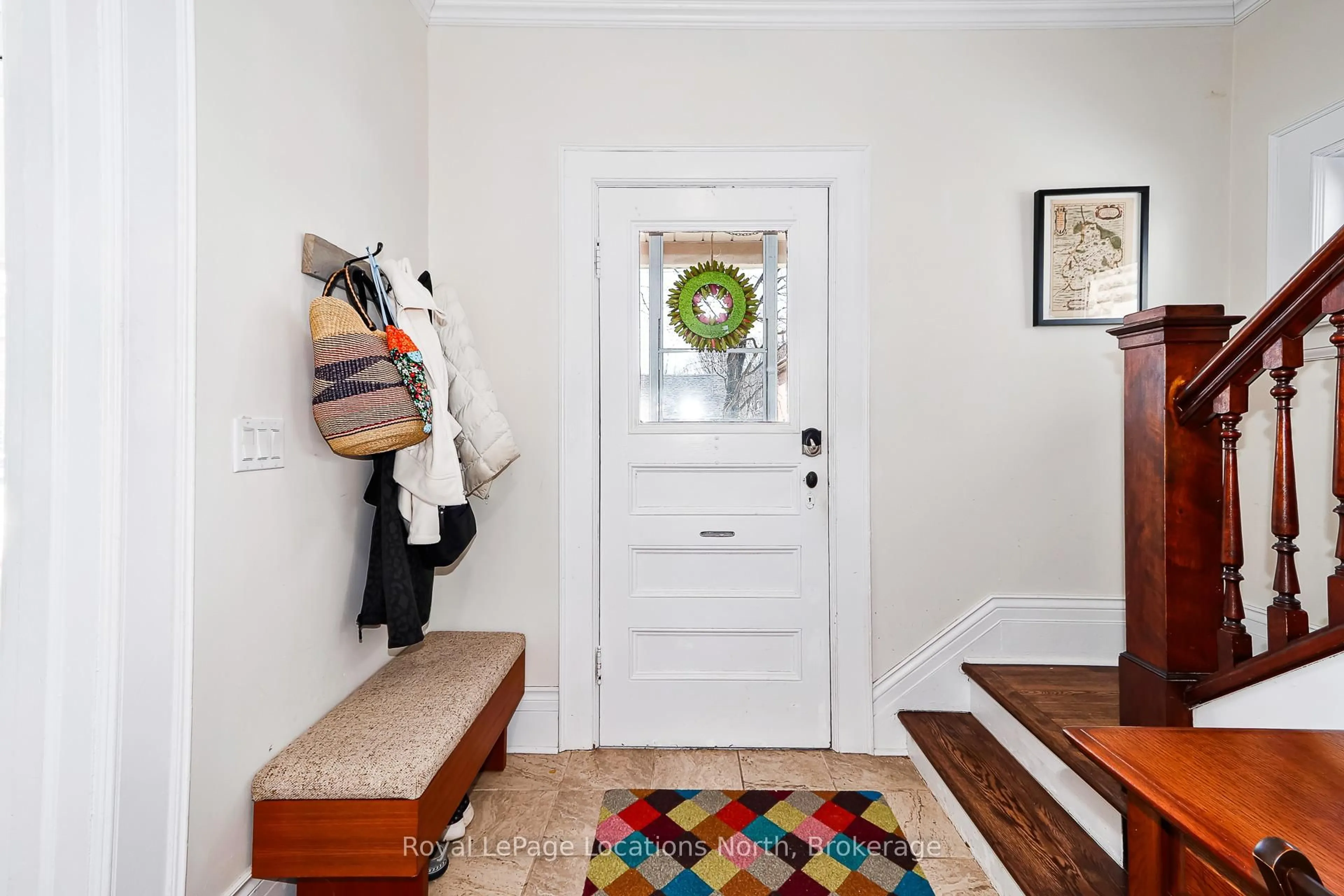 Indoor entryway for 436 12th St, Owen Sound Ontario N4K 3V7