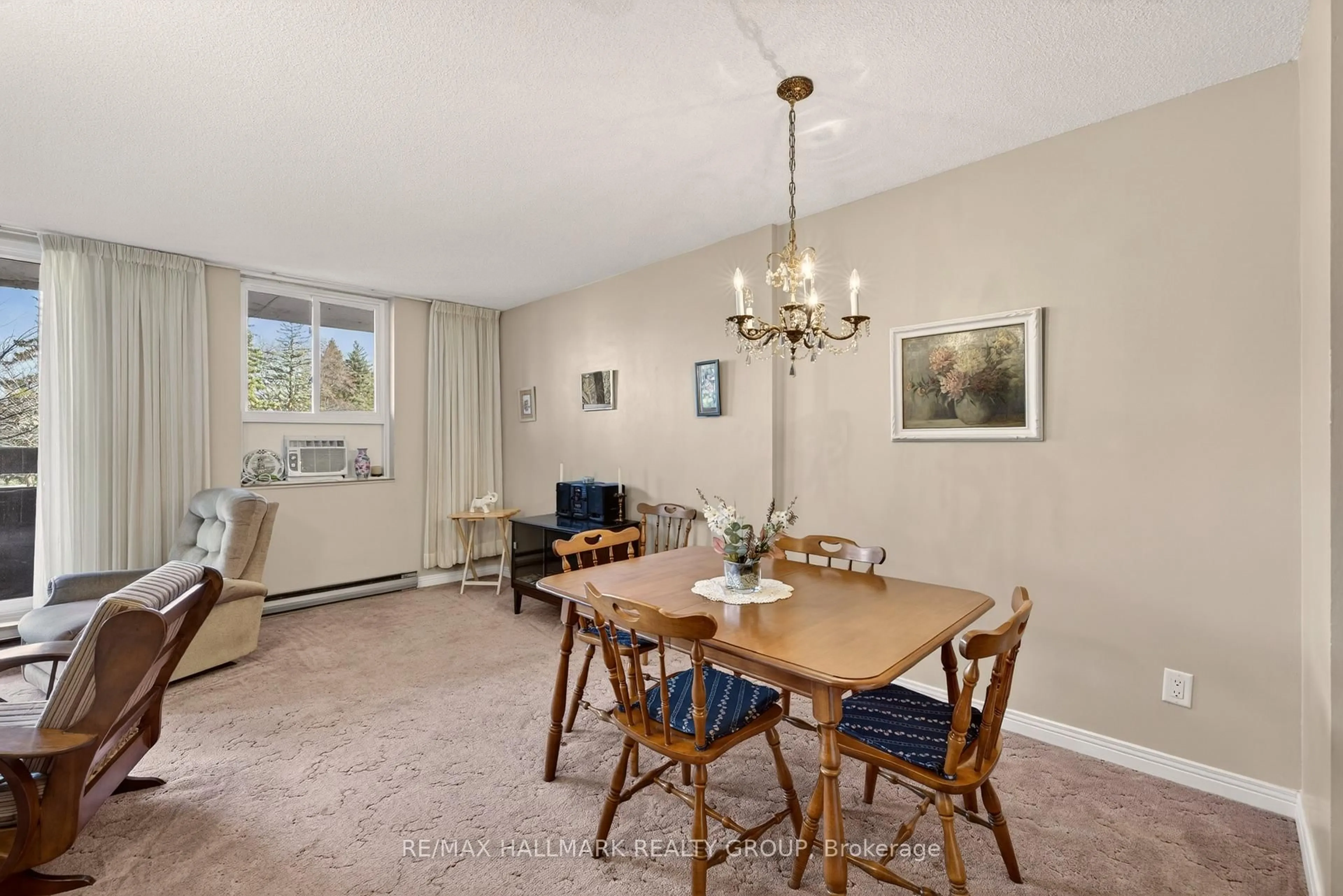 Dining room, unknown for 2000 Jasmine Cres #209, Ottawa Ontario K1J 8K4