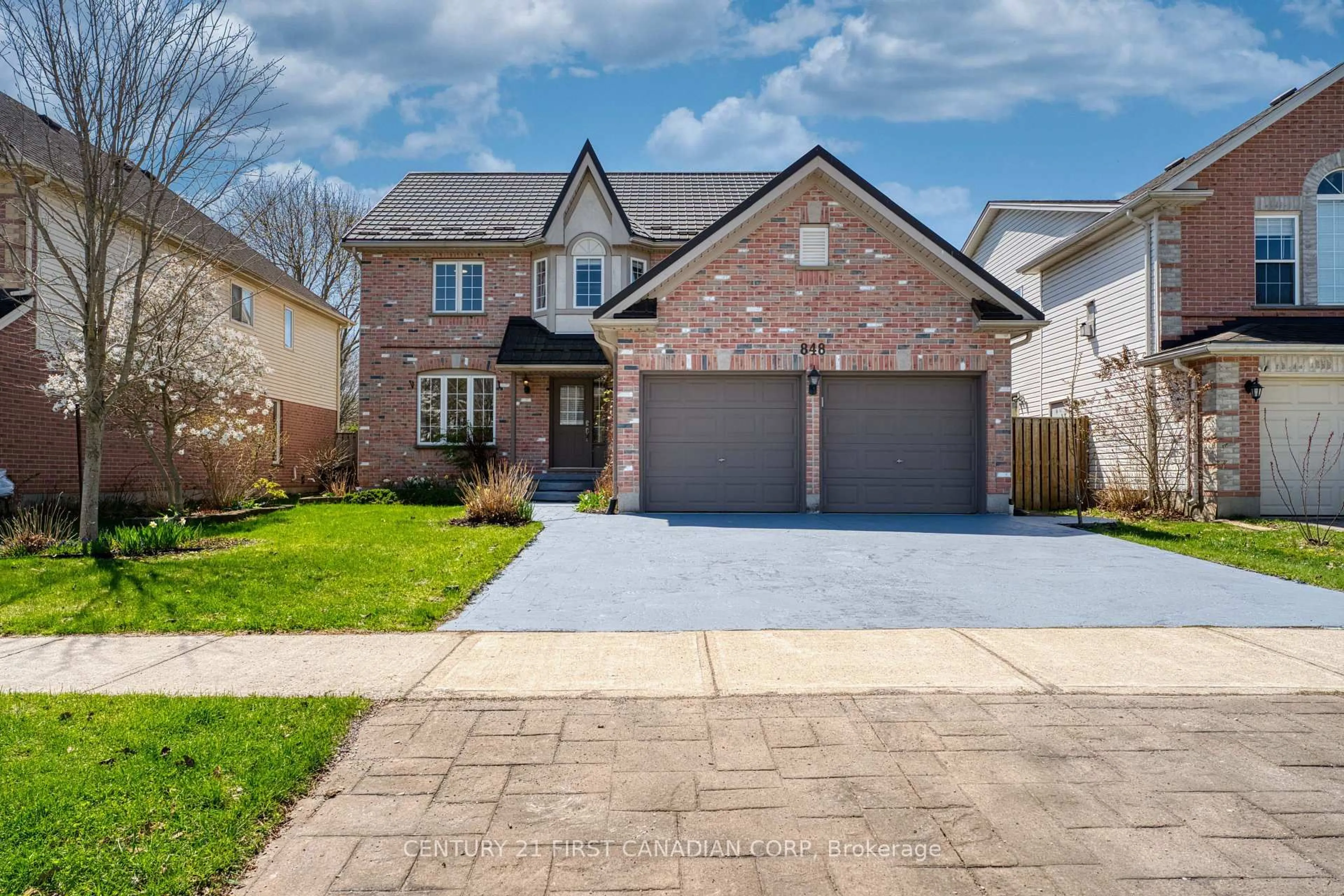 Home with brick exterior material, street for 848 Guildwood Blvd, London North Ontario N6H 5E4