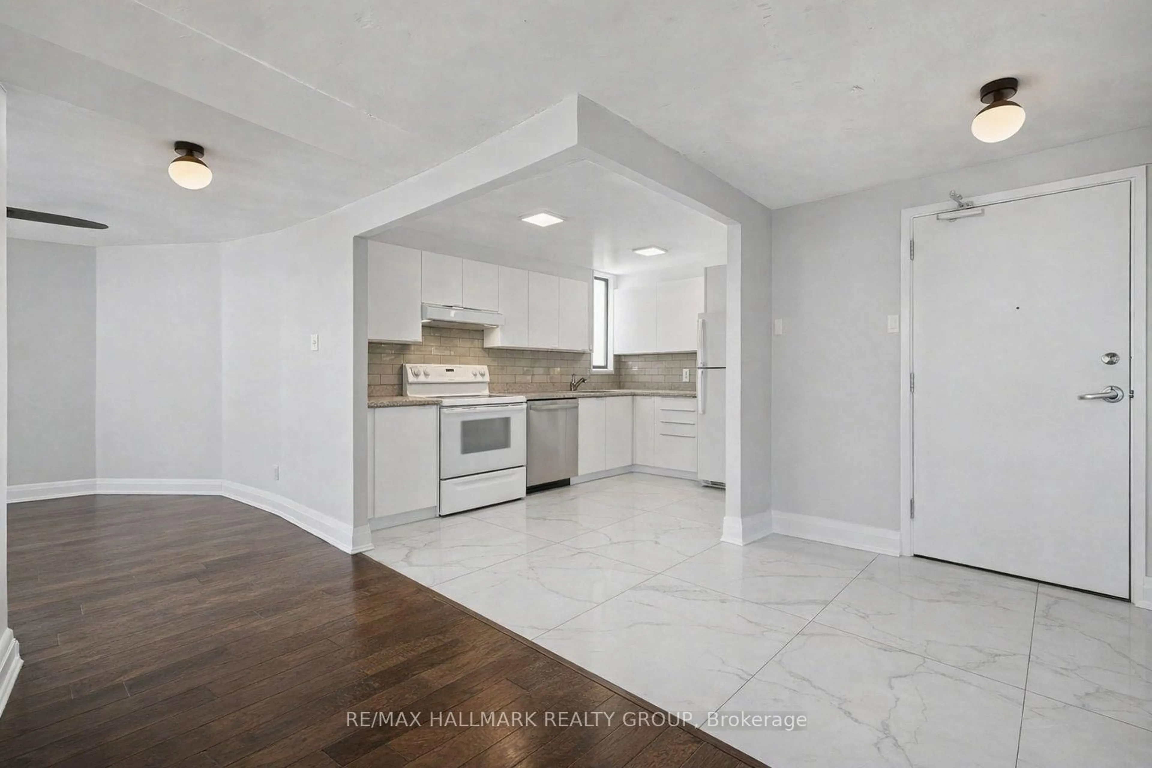 Open concept kitchen, ceramic/tile floor for 1440 HERON Rd #801, Ottawa Ontario K1V 0X2